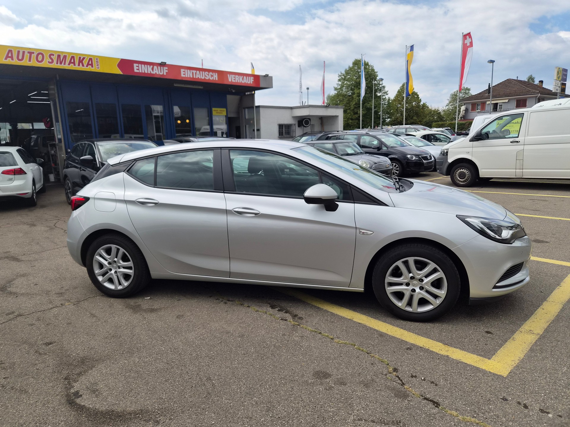 OPEL Astra 1.0i Turbo Enjoy-image-1