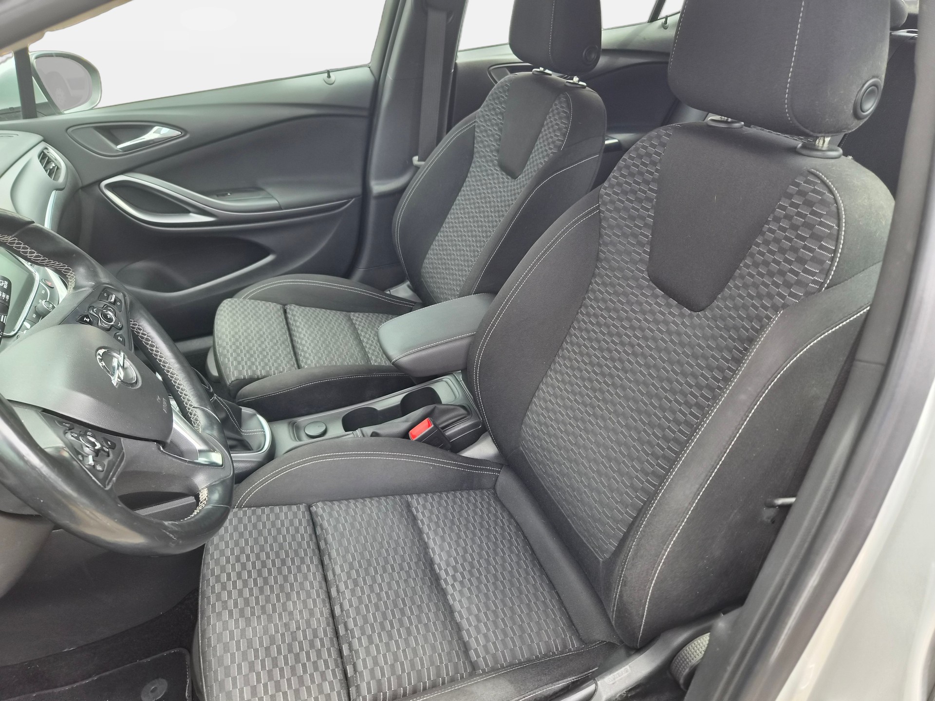 OPEL Astra 1.0i Turbo Enjoy-image-8