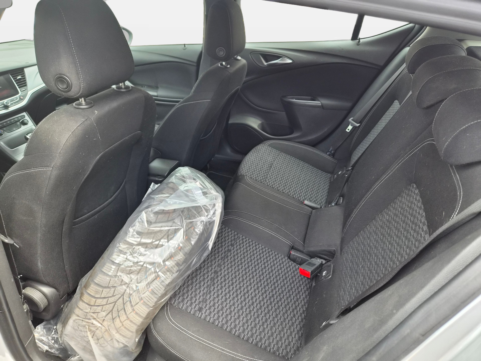 OPEL Astra 1.0i Turbo Enjoy-image-9
