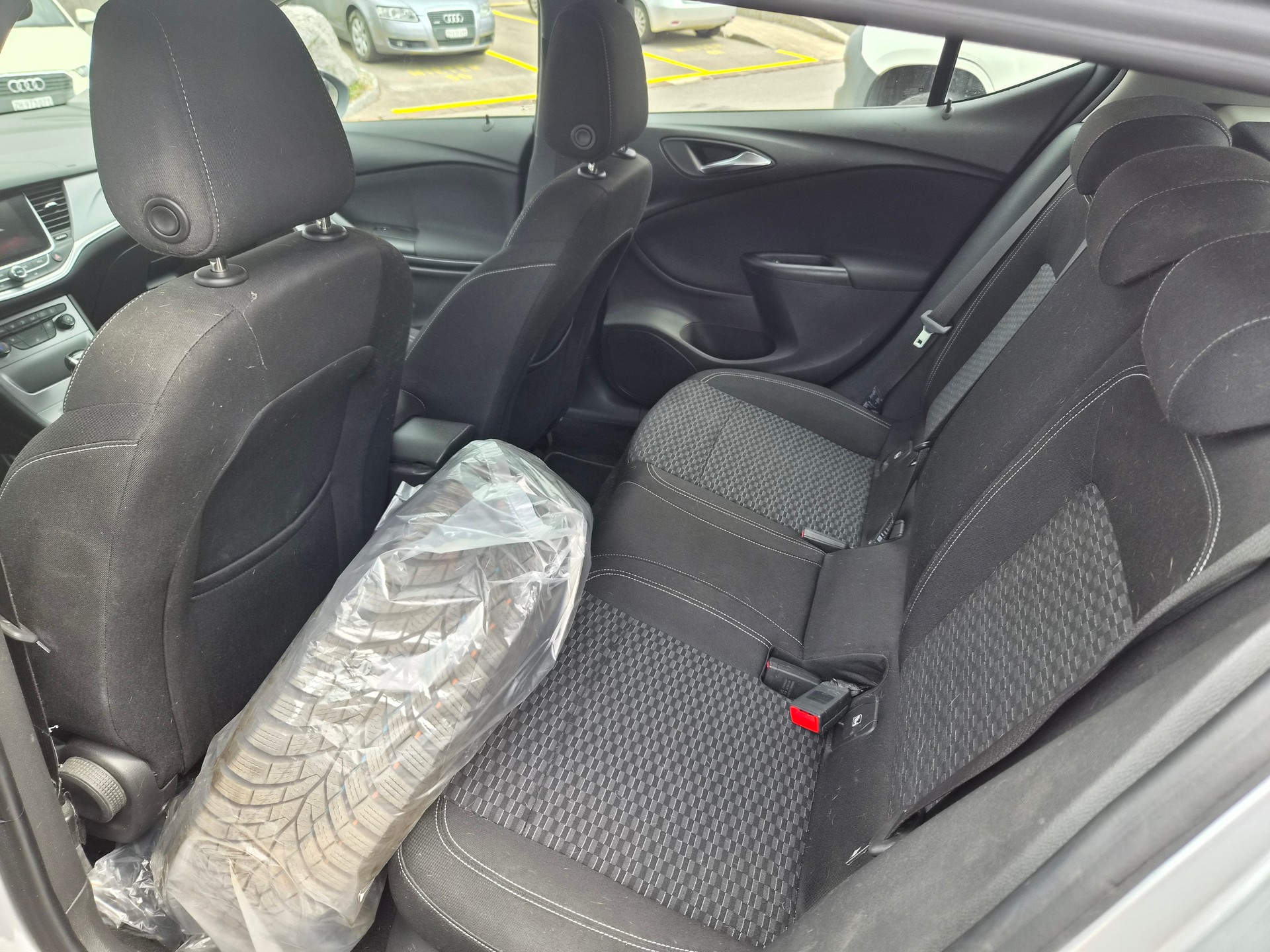 OPEL Astra 1.0i Turbo Enjoy-image-9