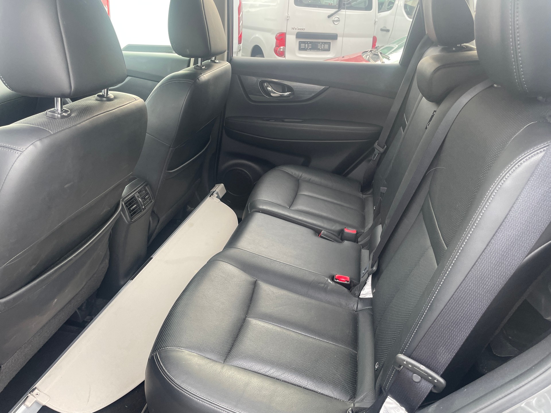 NISSAN X-Trail 2.0 dCi Swiss Ed. Xtronic CVT ALL-MODE 4x4-image-9