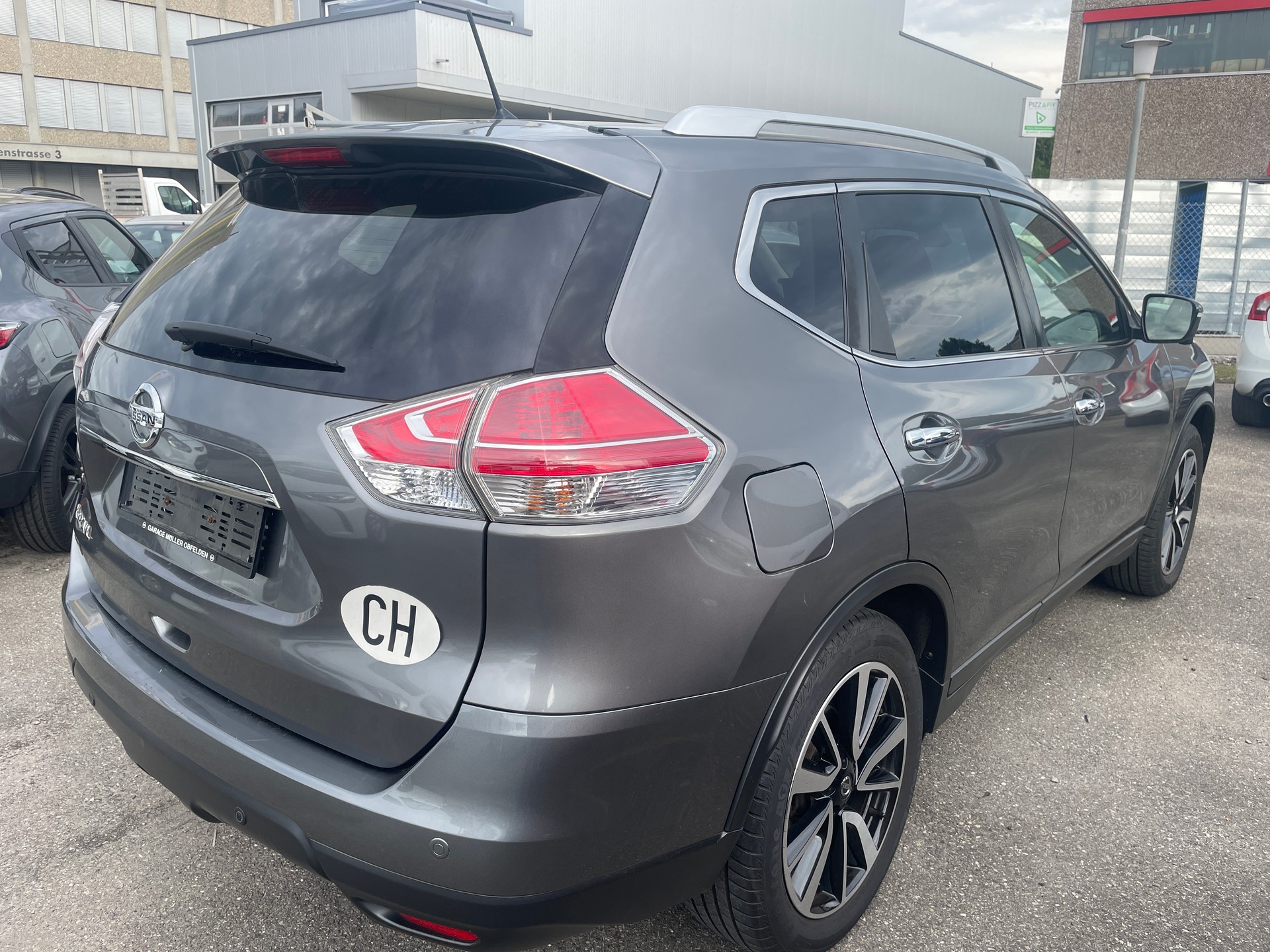 NISSAN X-Trail 2.0 dCi Swiss Ed. Xtronic CVT ALL-MODE 4x4-image-3