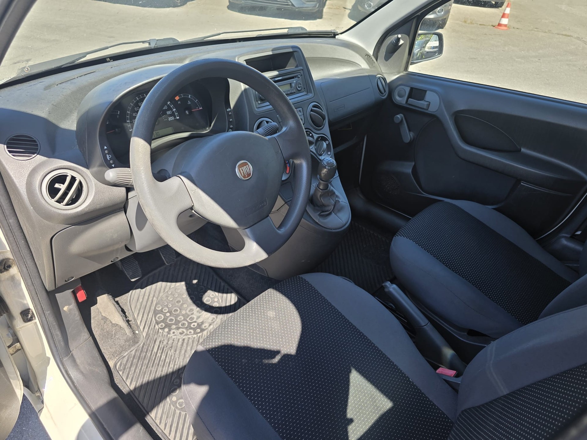 FIAT Panda 1.1 360°-image-9