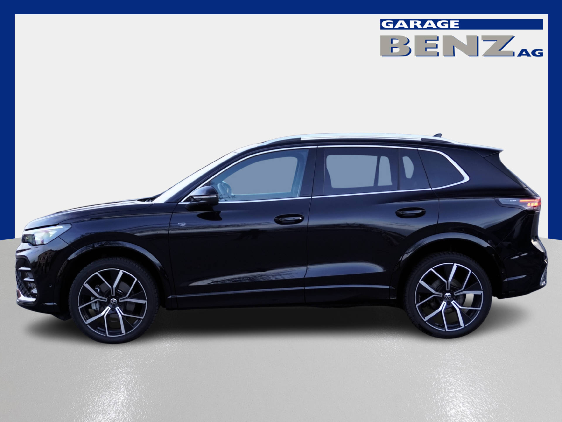 VW Tiguan 2.0 TDI SCR R-Line DSG 4Motion-showroom-element-3