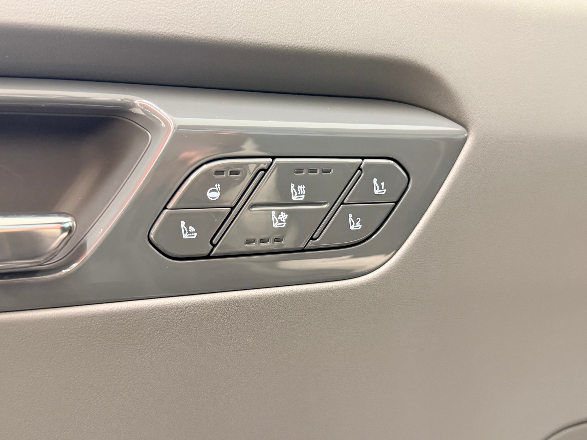 KIA EV9 99,8 kWh GT-Line 4x4-image-10