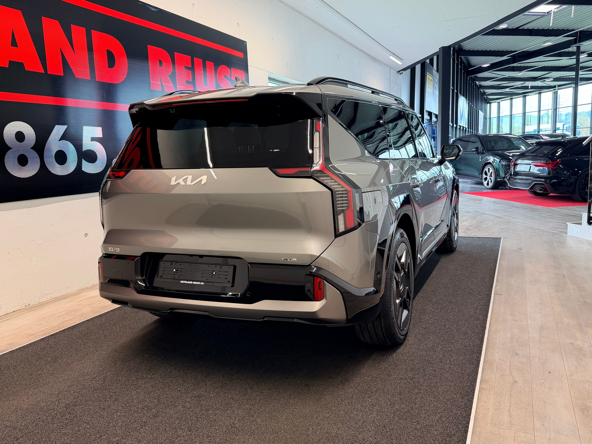 KIA EV9 99,8 kWh GT-Line 4x4-image-6