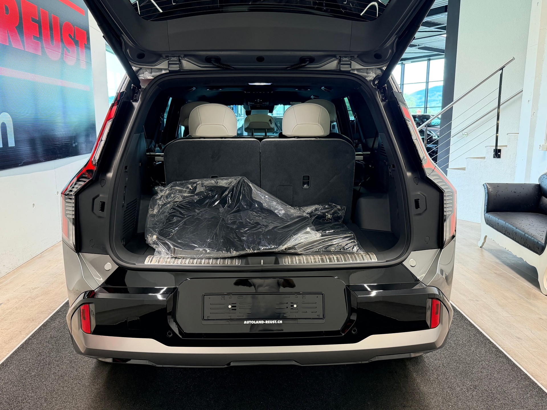 KIA EV9 99,8 kWh GT-Line 4x4-image-8