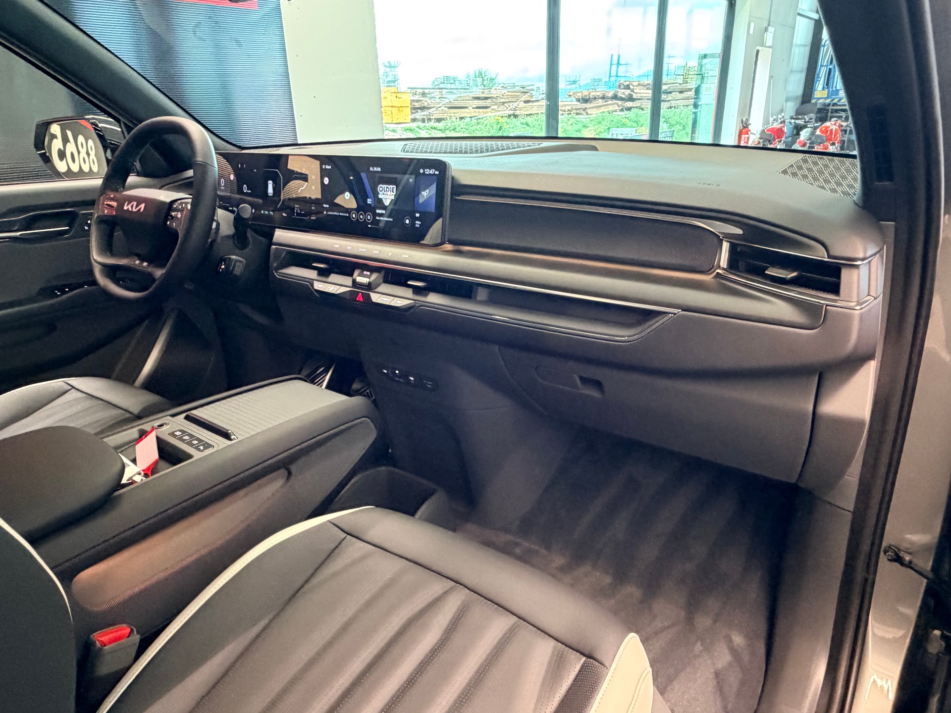 KIA EV9 99,8 kWh GT-Line 4x4-image-21