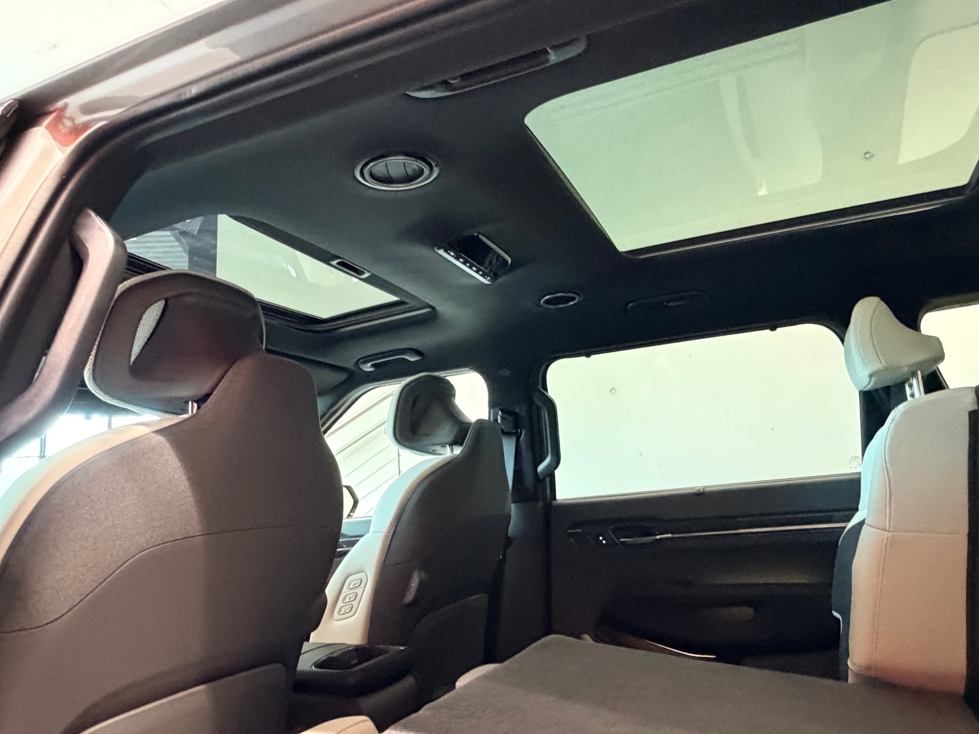 KIA EV9 99,8 kWh GT-Line 4x4-image-16