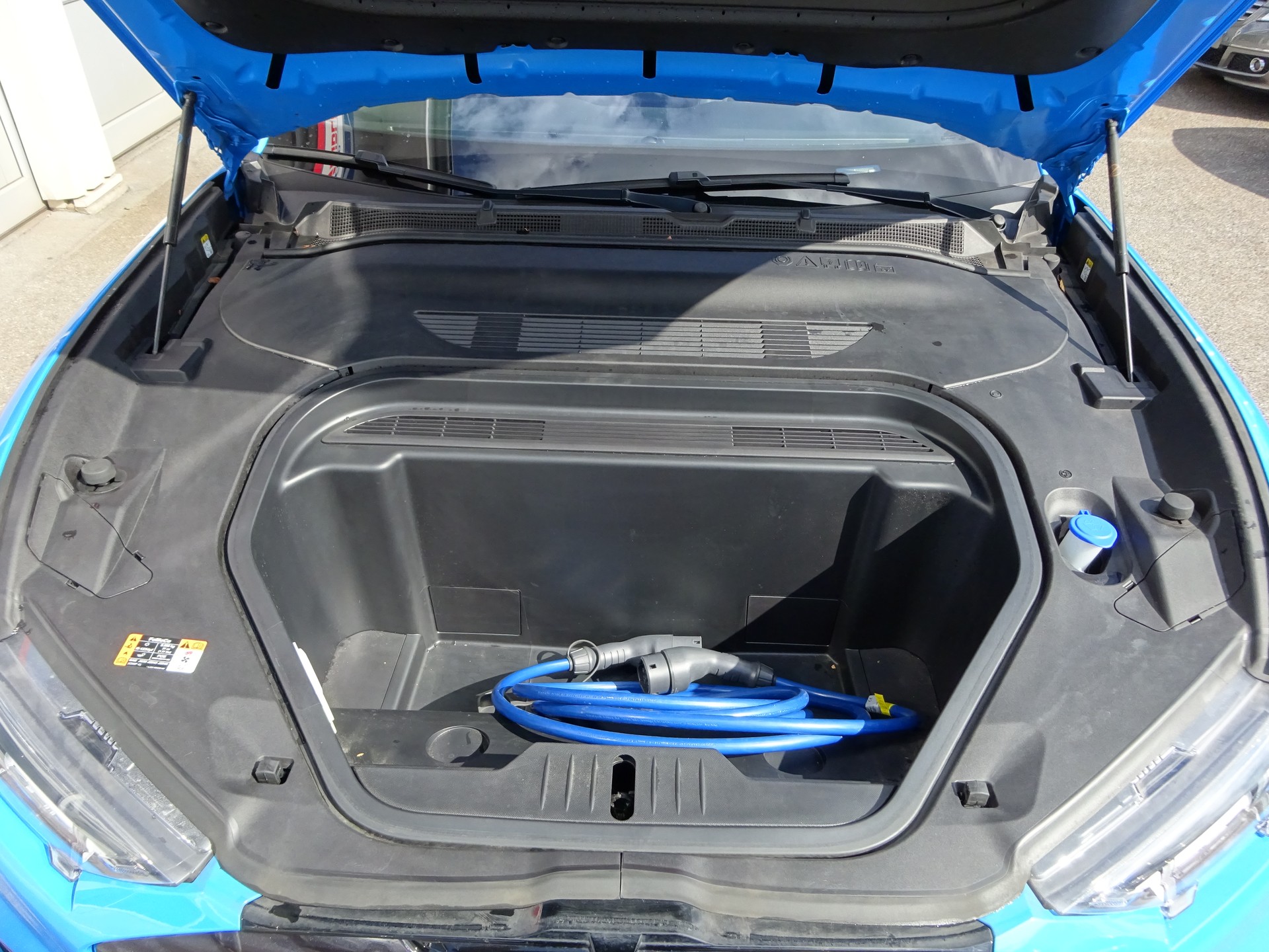 FORD Mustang MACH-E GT AWD 99 kWh-image-12