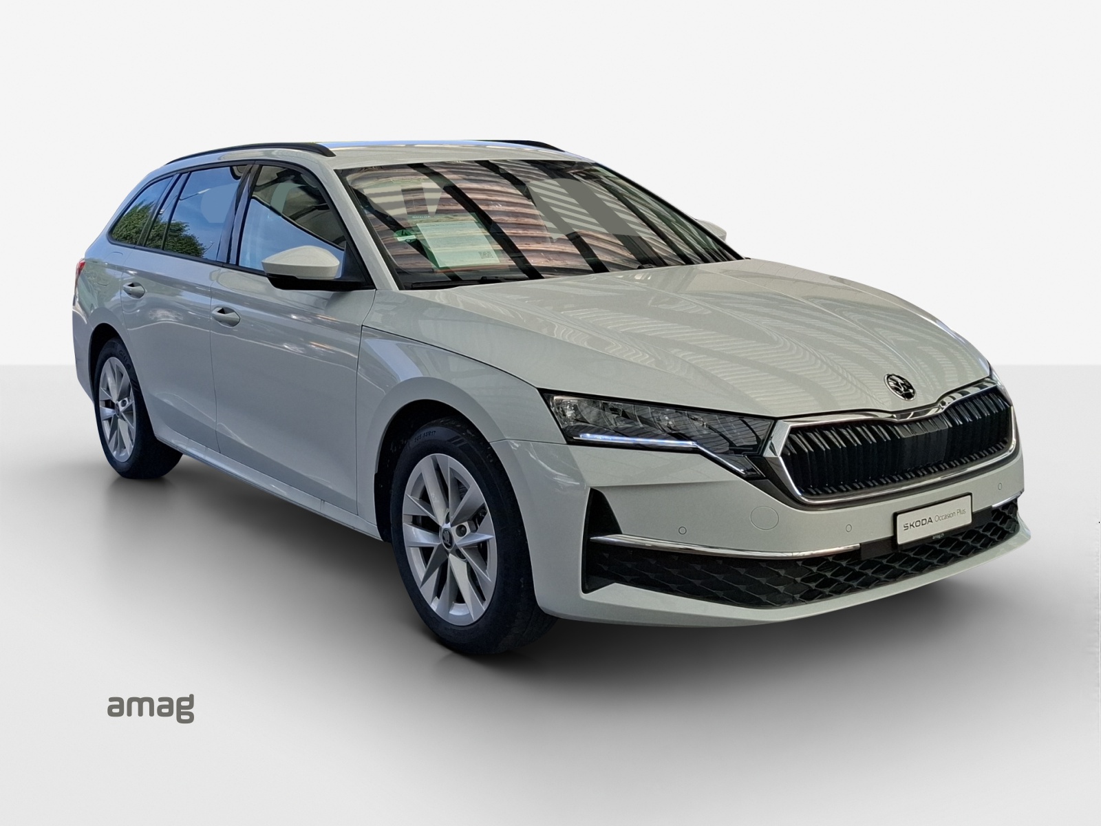 SKODA Octavia Combi 1.5 TSI mHEV DSG Dynamic-image-5