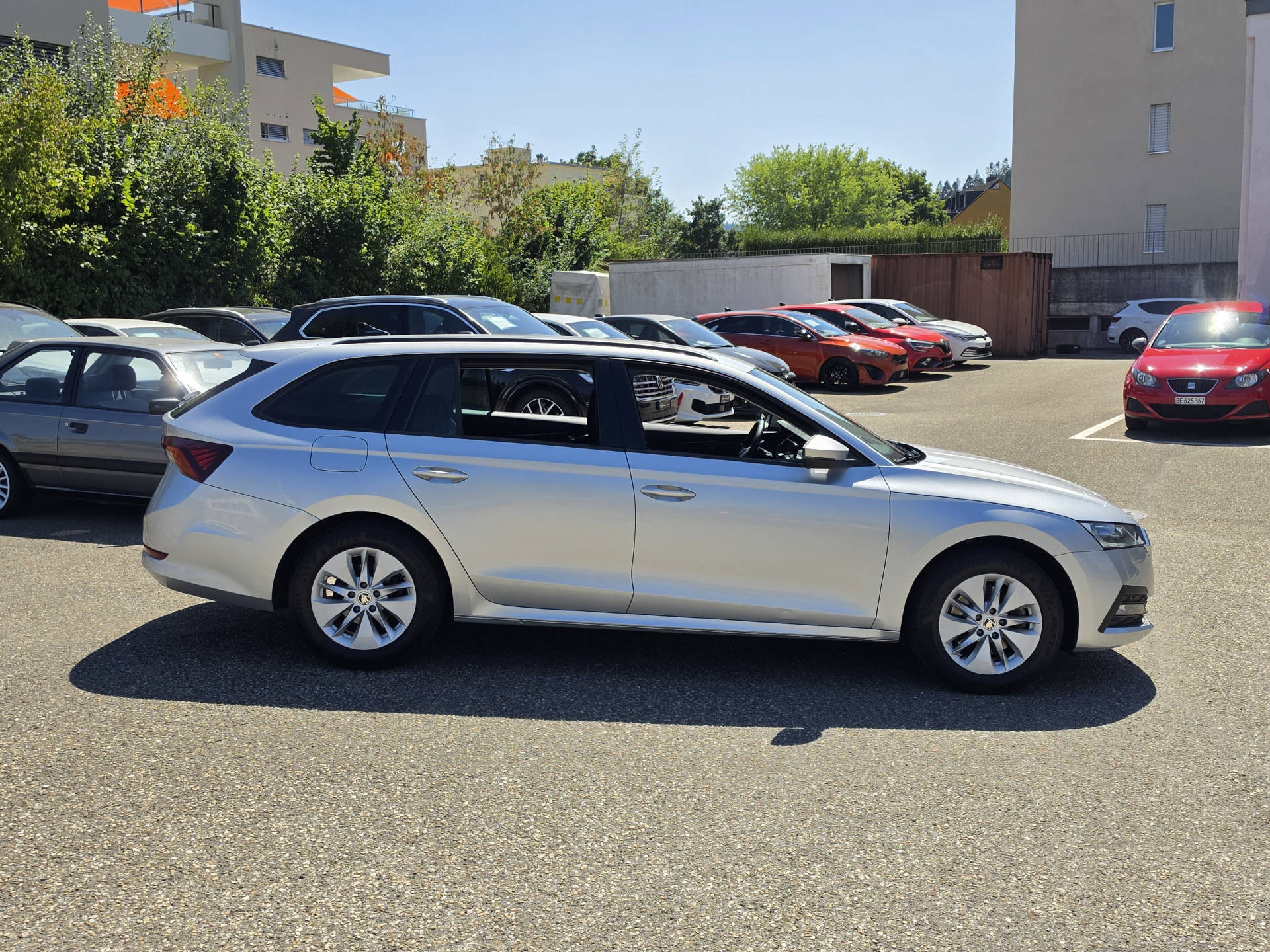 SKODA Octavia Combi 2.0 TDI Ambition 4x4 DSG-image-5