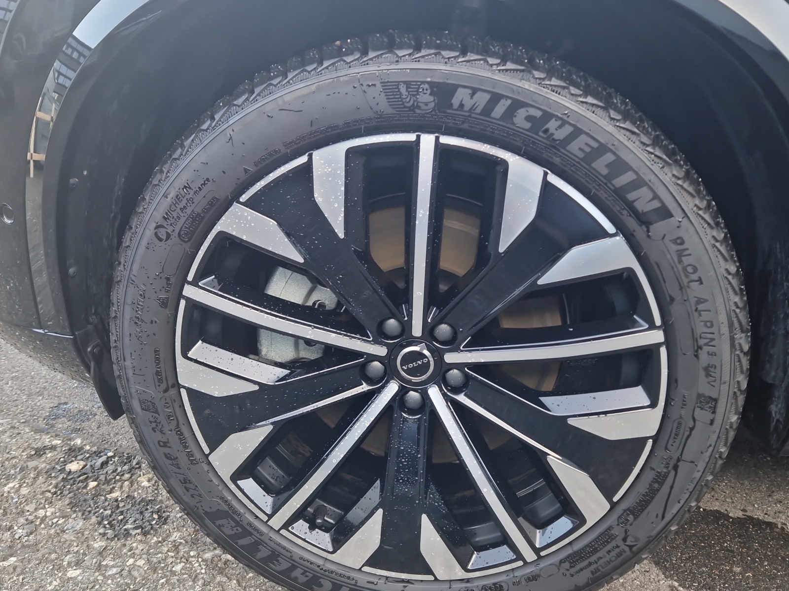 VOLVO XC90 2.0 T8 TE Plus Dark eAWD-image-13