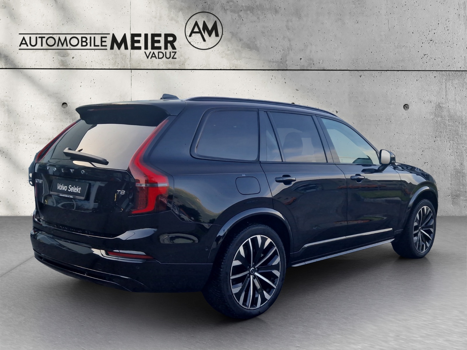 VOLVO XC90 2.0 T8 TE Plus Dark eAWD-image-8
