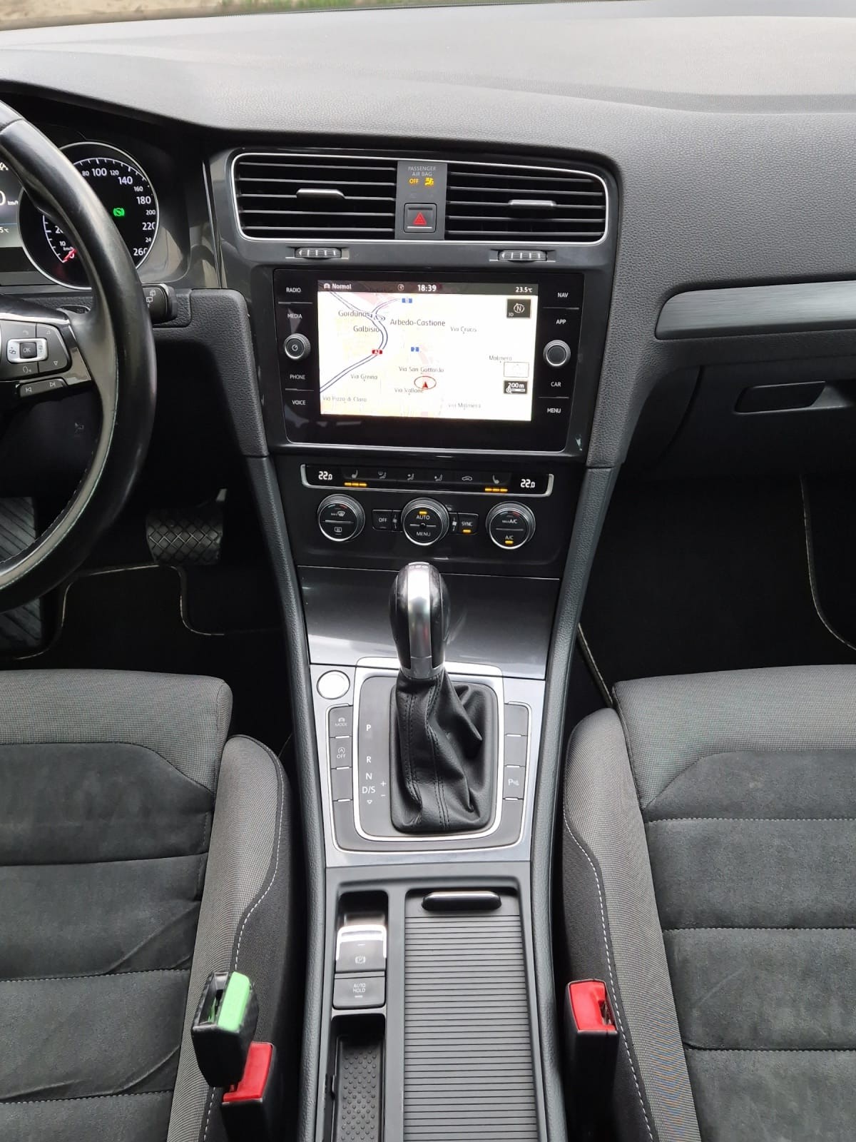 VW Golf Variant 1.4 TSI Value DSG-image-9