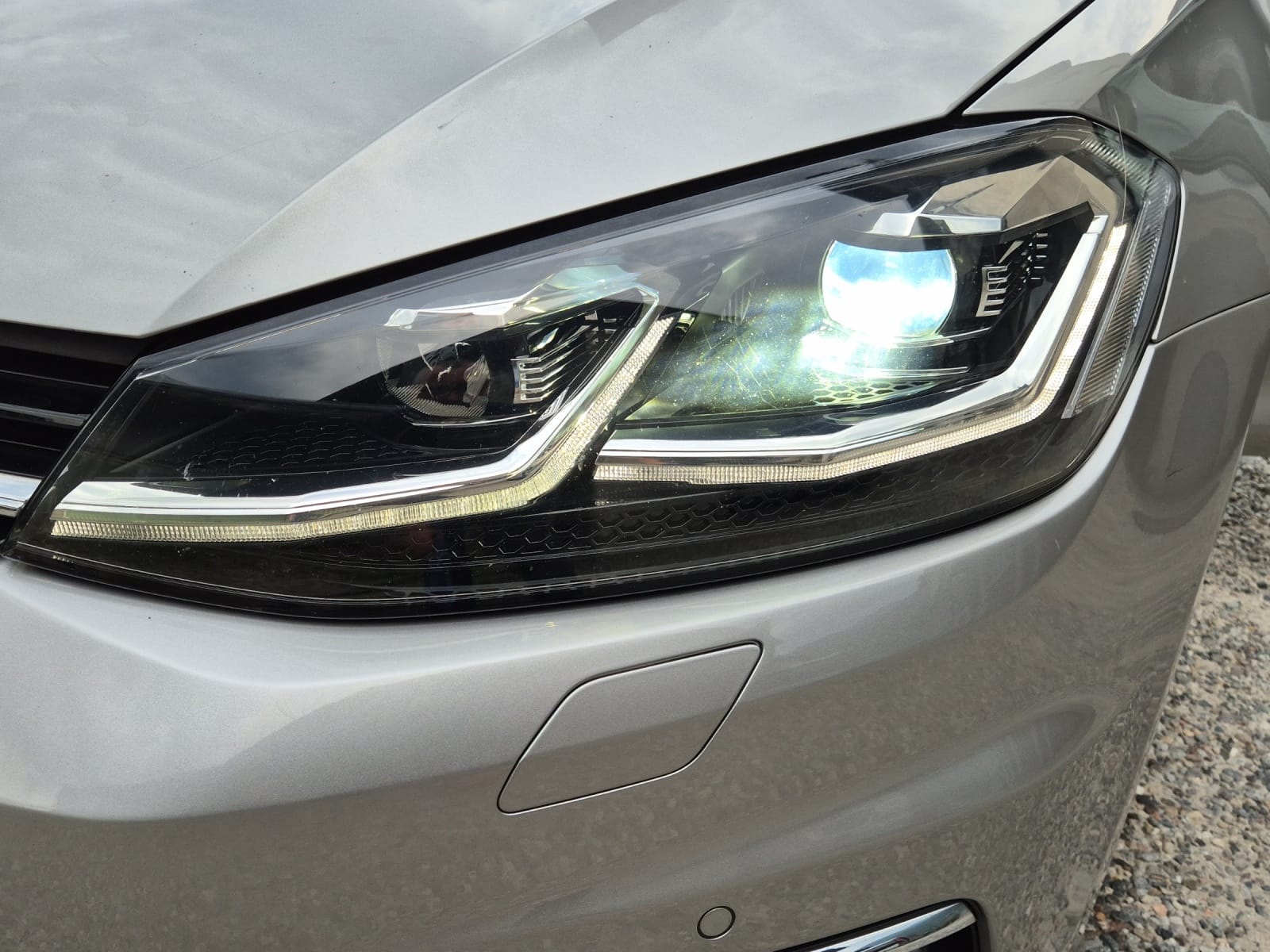 VW Golf Variant 1.4 TSI Value DSG-image-1