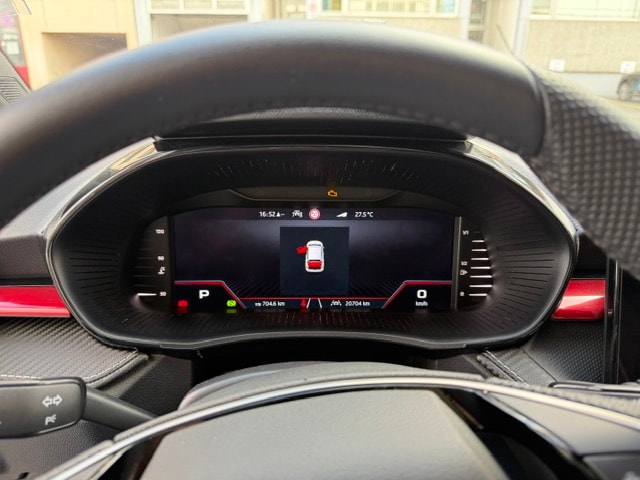 SKODA Fabia 1.0 TSI Monte Carlo DSG-image-9