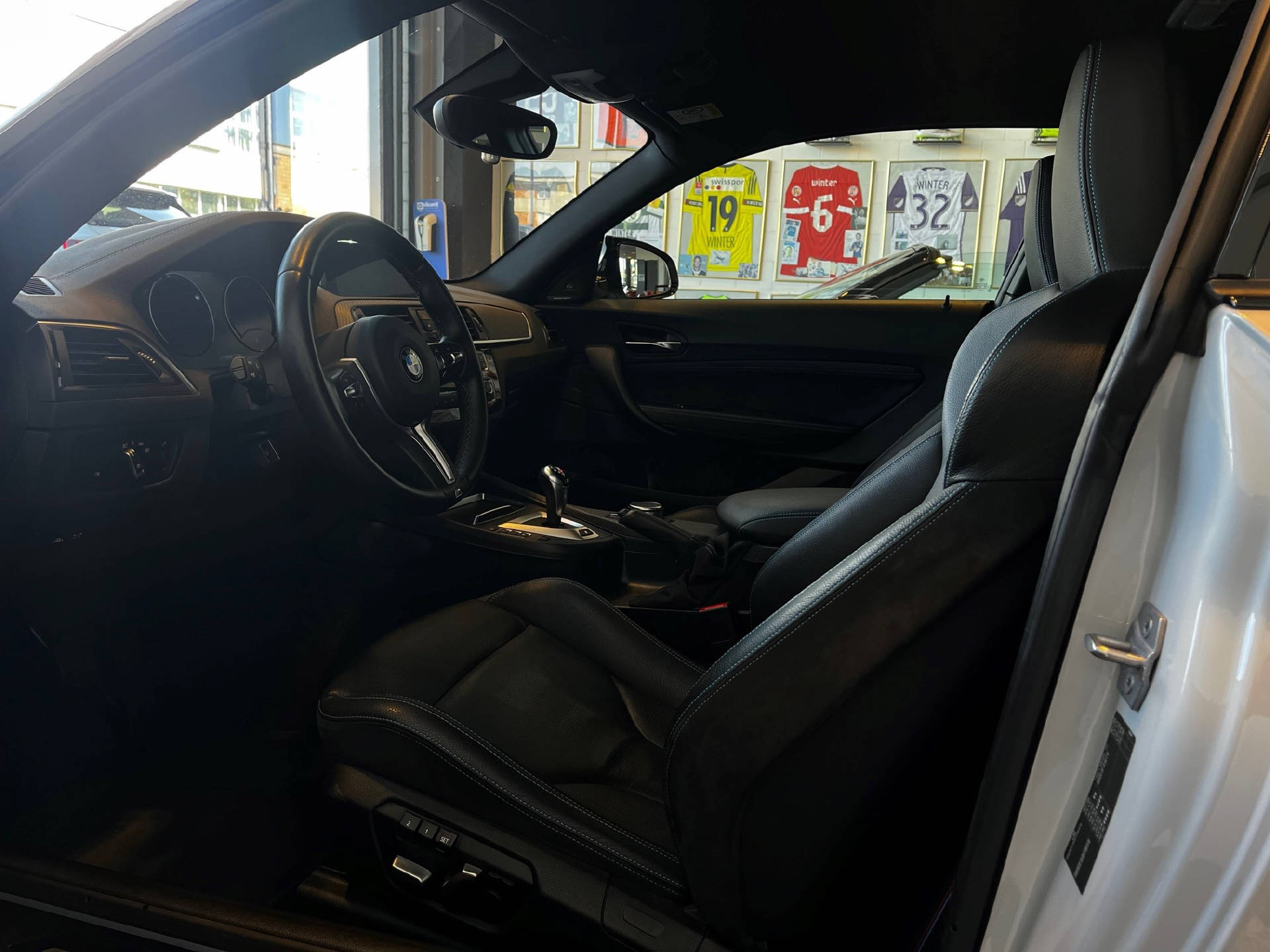 BMW M2 Competition Coupé-image-12