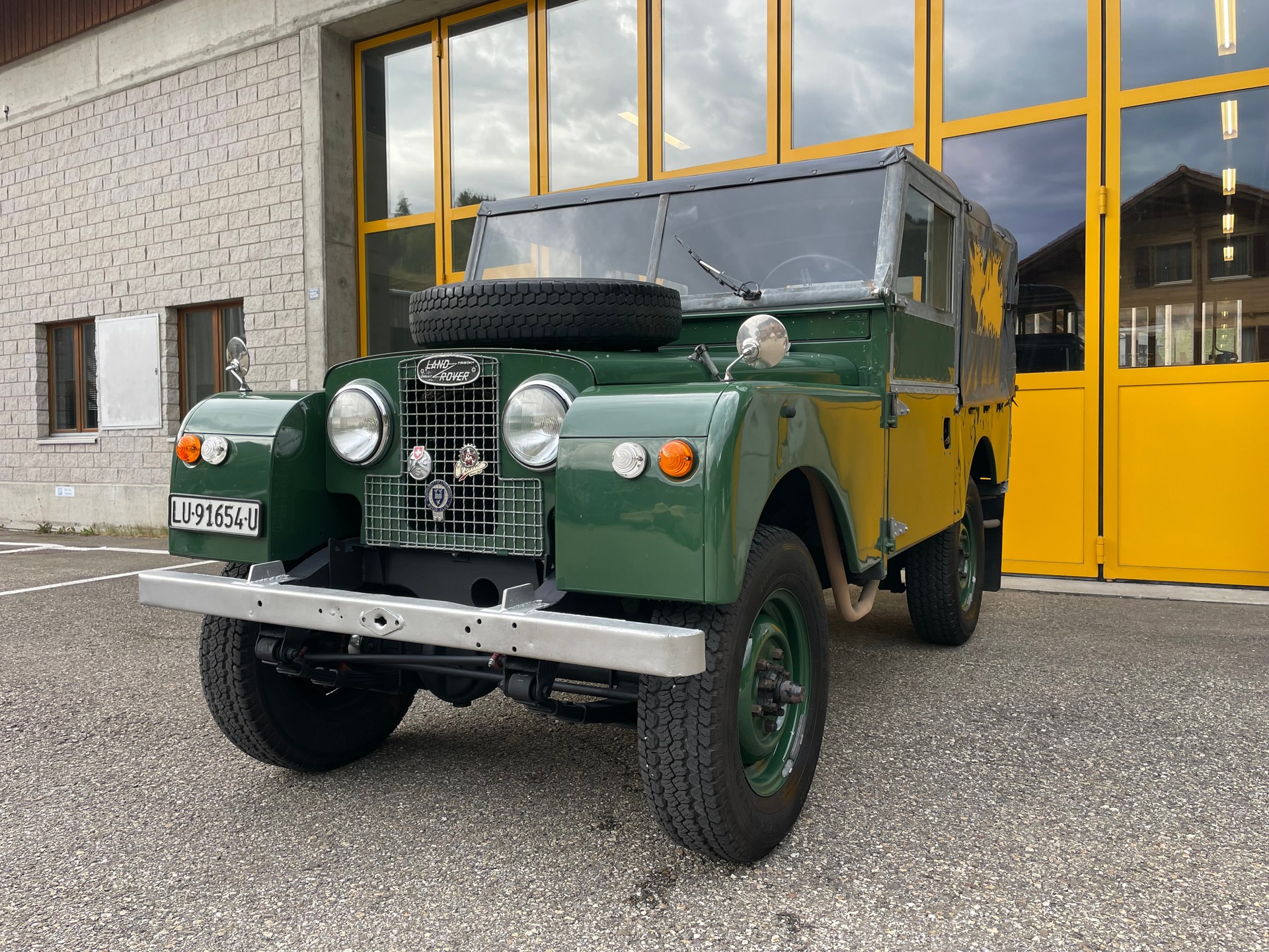 LAND ROVER 88 Serie 1-image-10