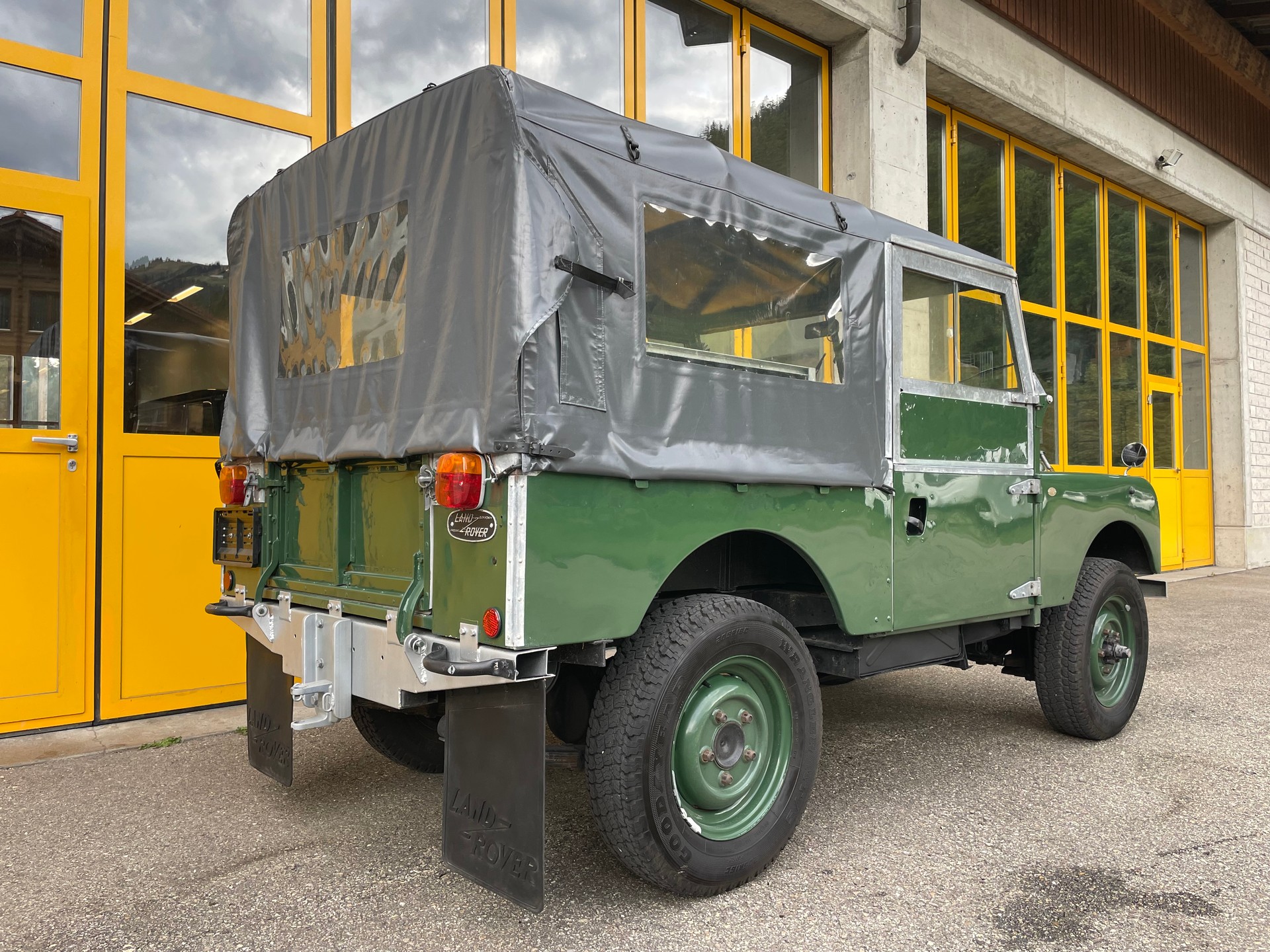 LAND ROVER 88 Serie 1-image-5
