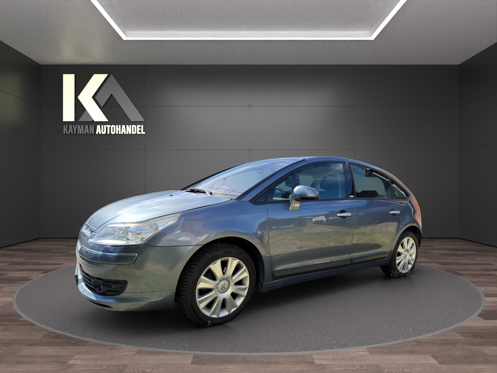 CITROEN C4 Berline 2.0i 16V Exclusive Automatic | 140 PS | Frisch ab MFK-image-0
