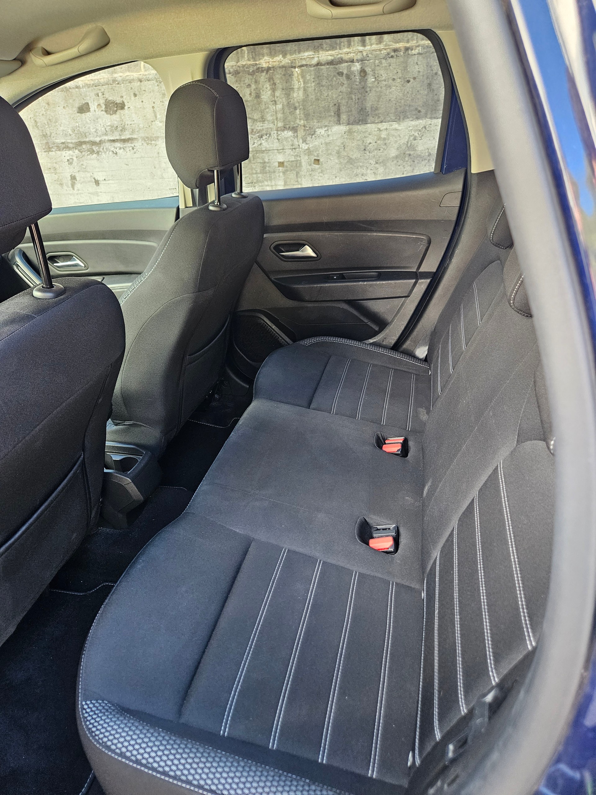 DACIA 1.5 Blue dCi Prestige 4WD-image-3