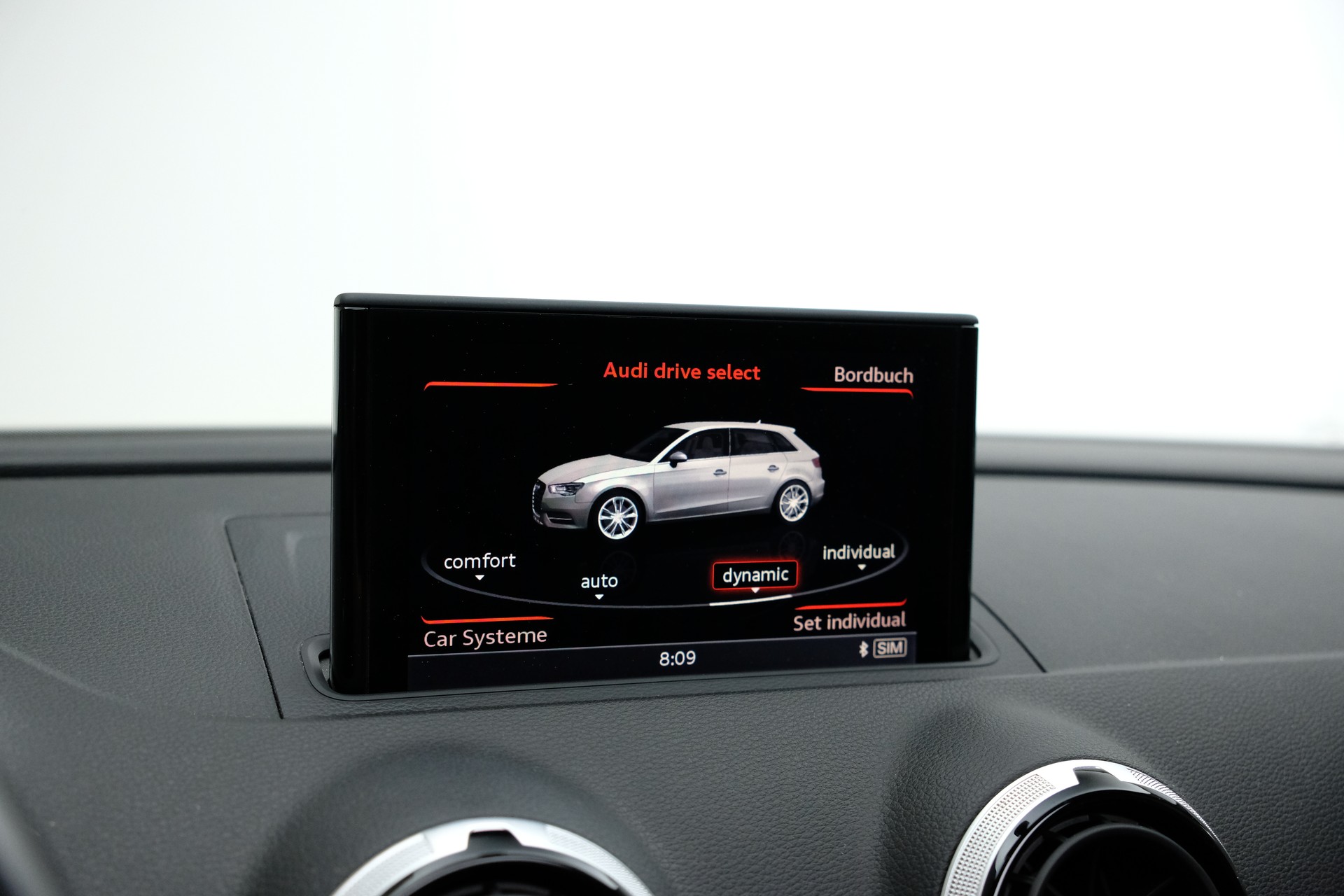 AUDI RS3 2.5 TSI quattro S-tronic-image-28