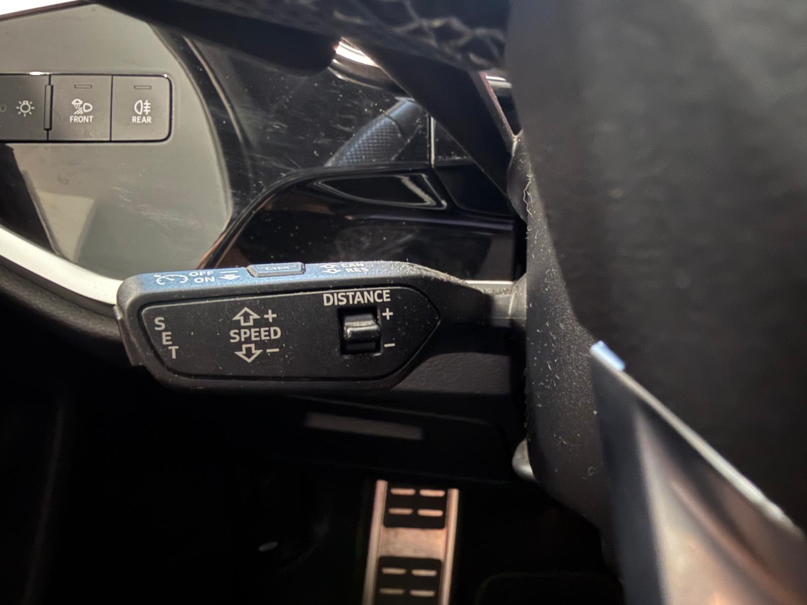 AUDI Q3 Sportback 35 TFSI S line Attraction S-tronic - Service du jour - Caméra de recul-image-17