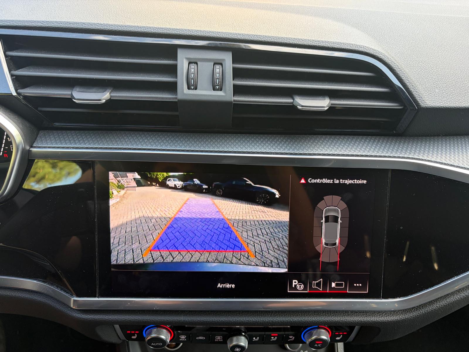 AUDI Q3 Sportback 35 TFSI S line Attraction S-tronic - Service du jour - Caméra de recul-image-20