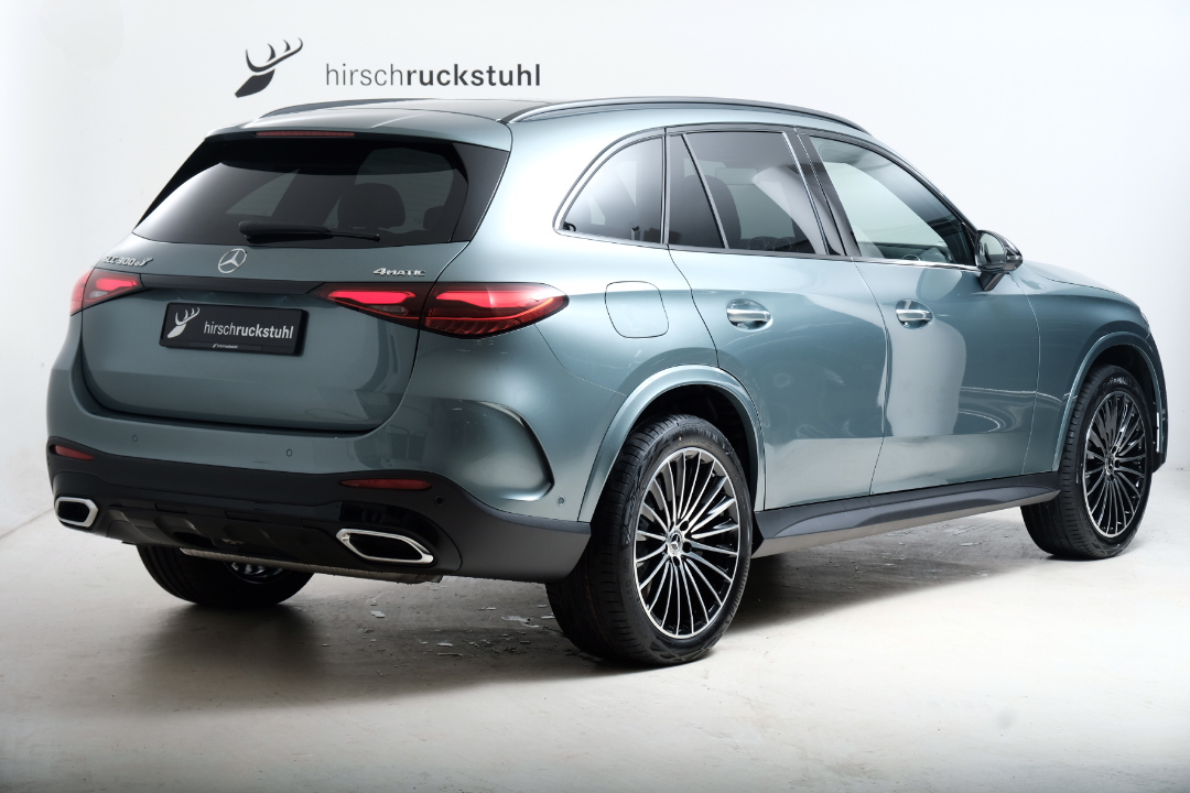 MERCEDES-BENZ GLC 300 e EQ Star AMG Line 4matic X254-image-2