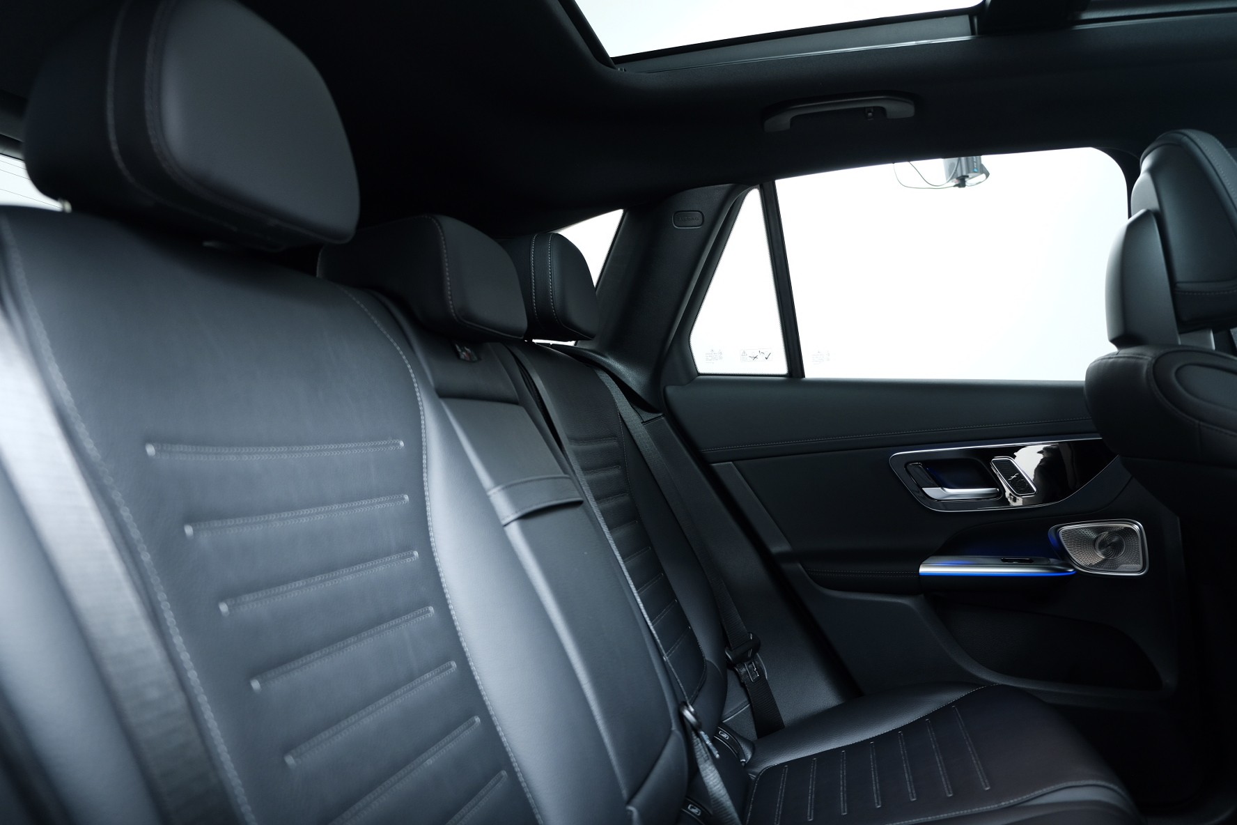 MERCEDES-BENZ GLC 300 e EQ Star AMG Line 4matic X254-image-15