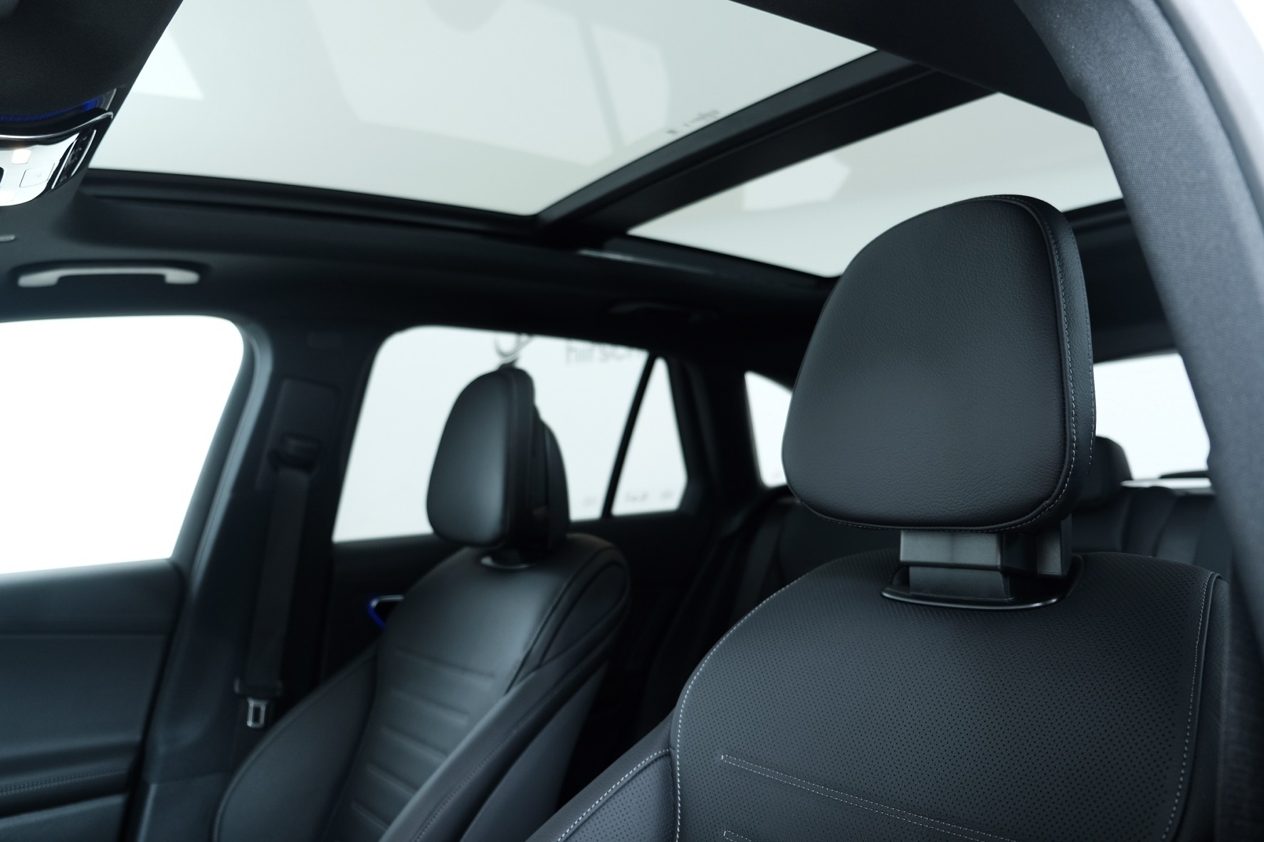 MERCEDES-BENZ GLC 300 e EQ Star AMG Line 4matic X254-image-14
