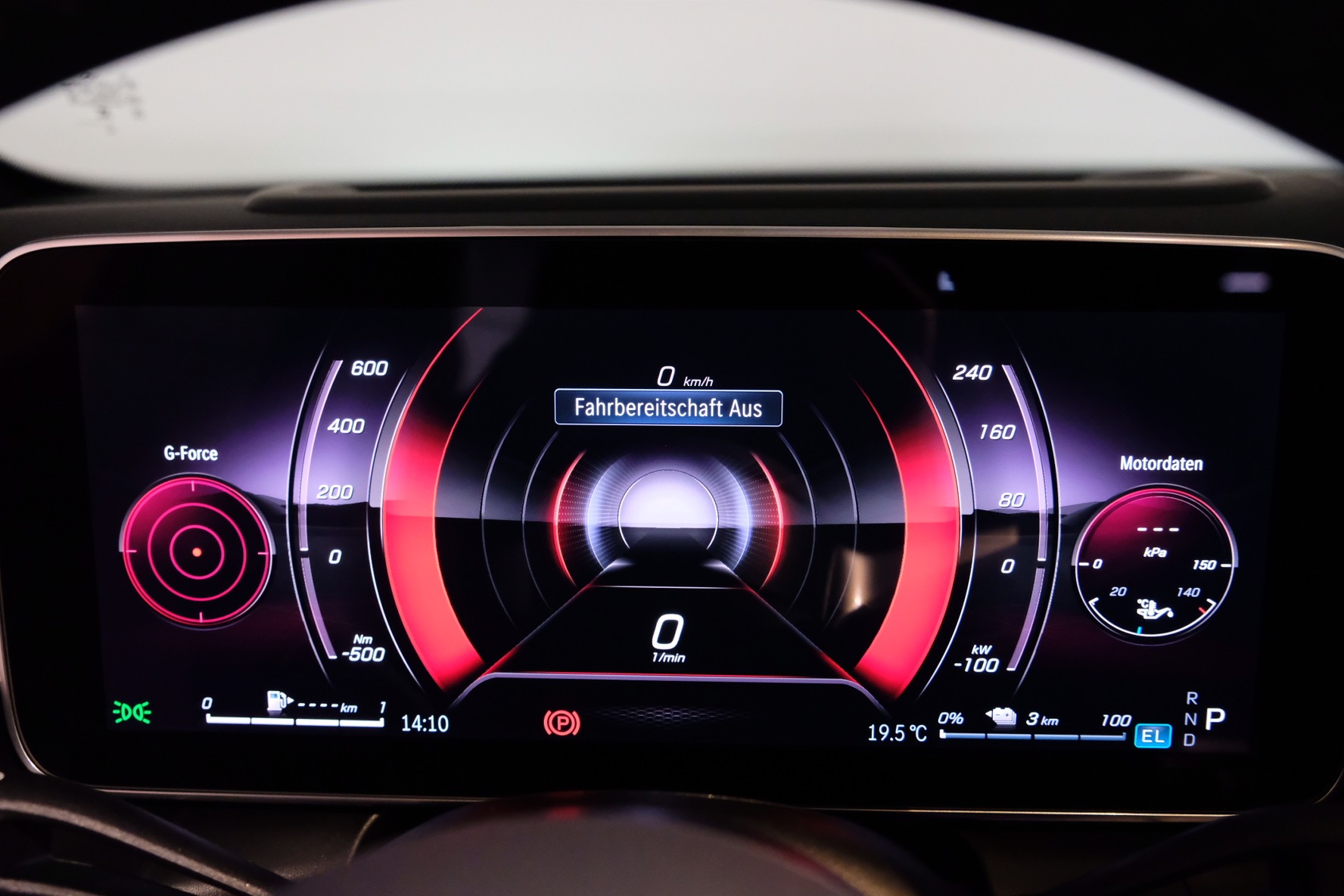 MERCEDES-BENZ GLC 300 e EQ Star AMG Line 4matic X254-image-9