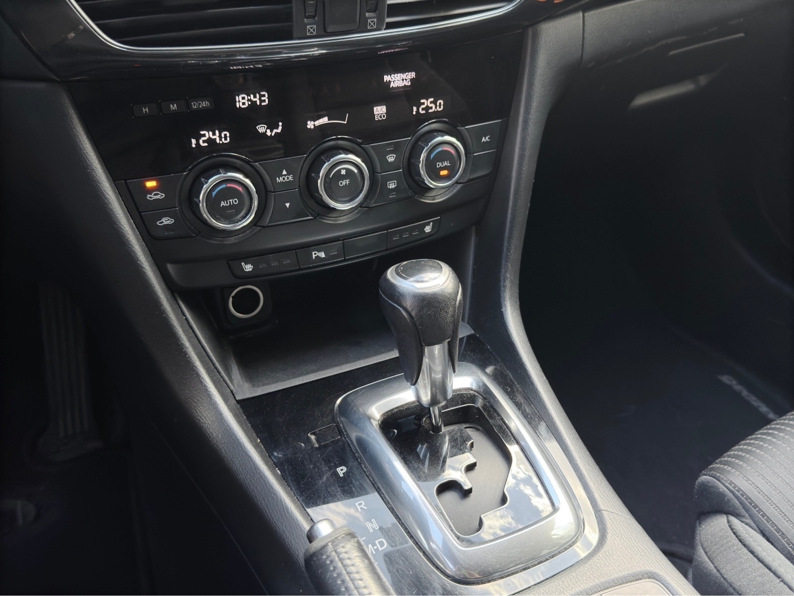 MAZDA 6 Sportwagon 2.2 D 16V Challenge Automatic-image-15
