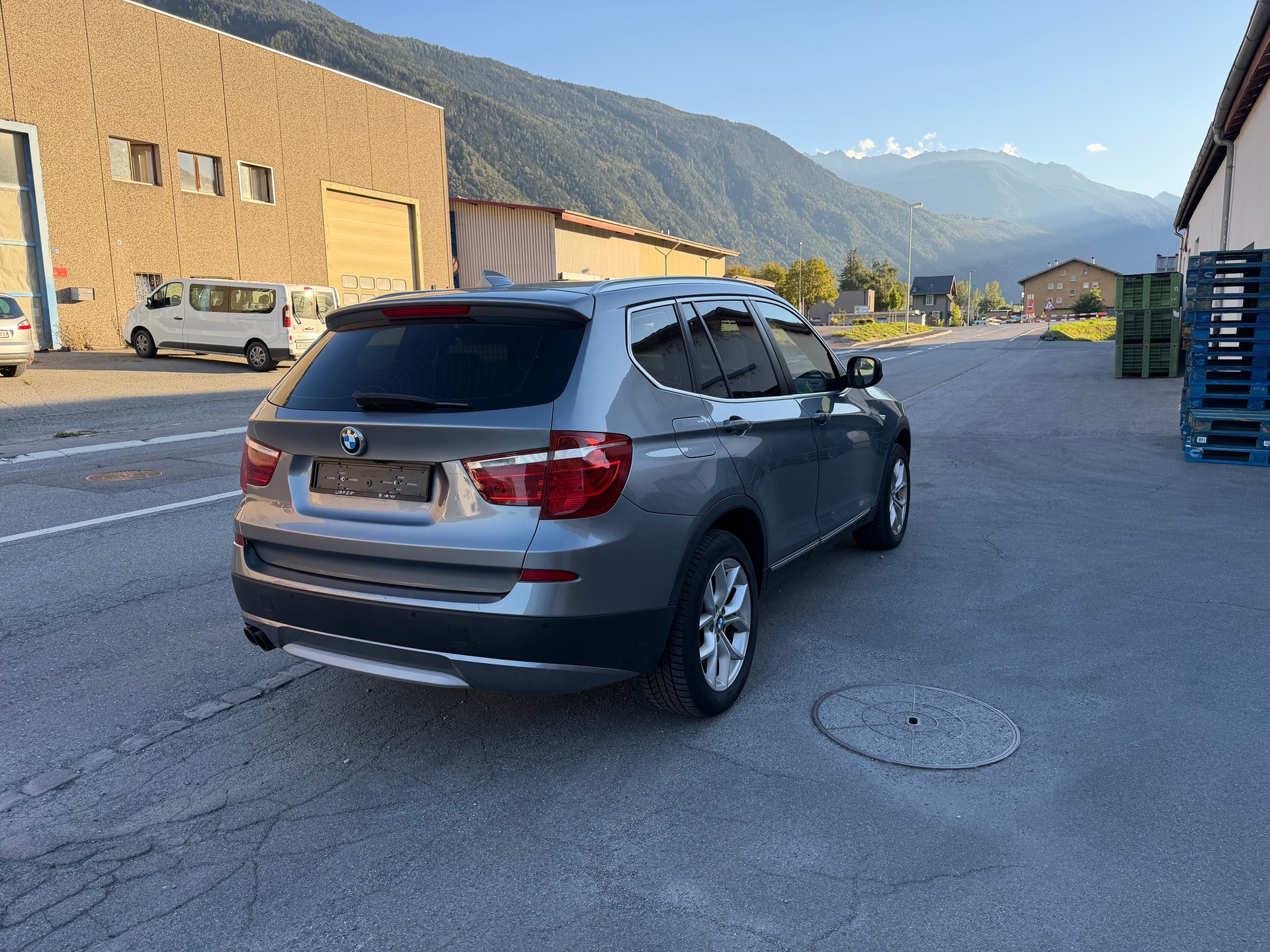BMW X3 xDrive 35i Steptronic-image-6
