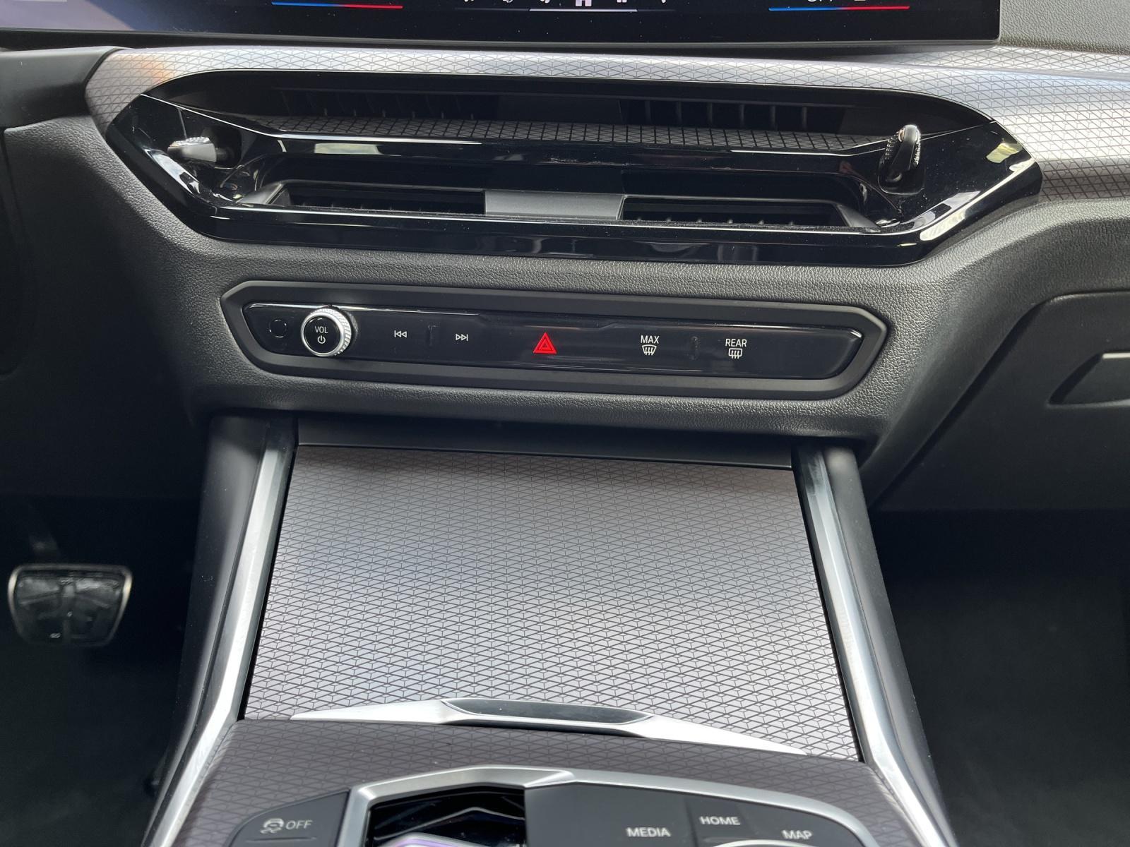 BMW 3er Reihe G21 Touring 320d xDrive-image-12