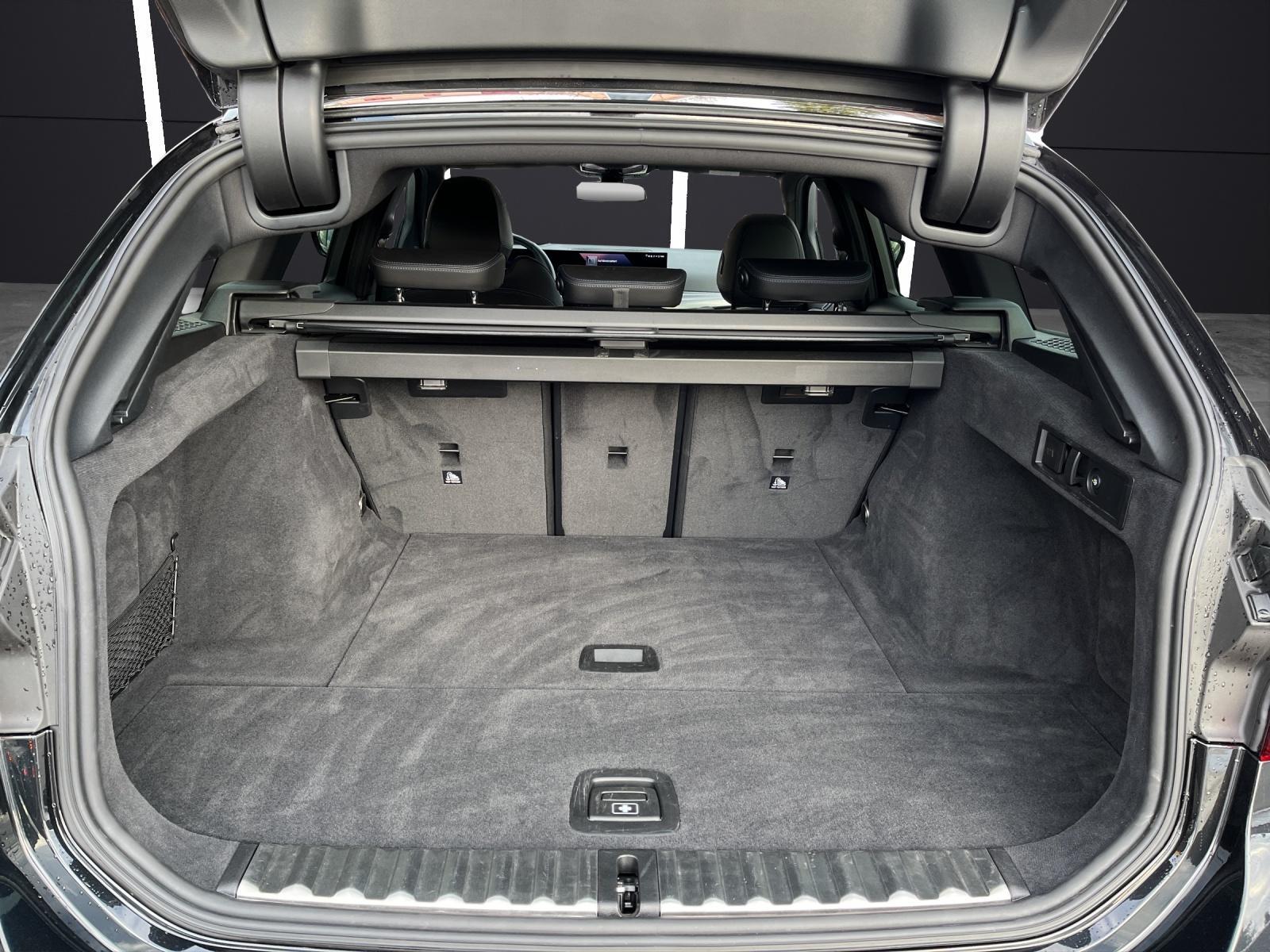 BMW 3er Reihe G21 Touring 320d xDrive-image-9