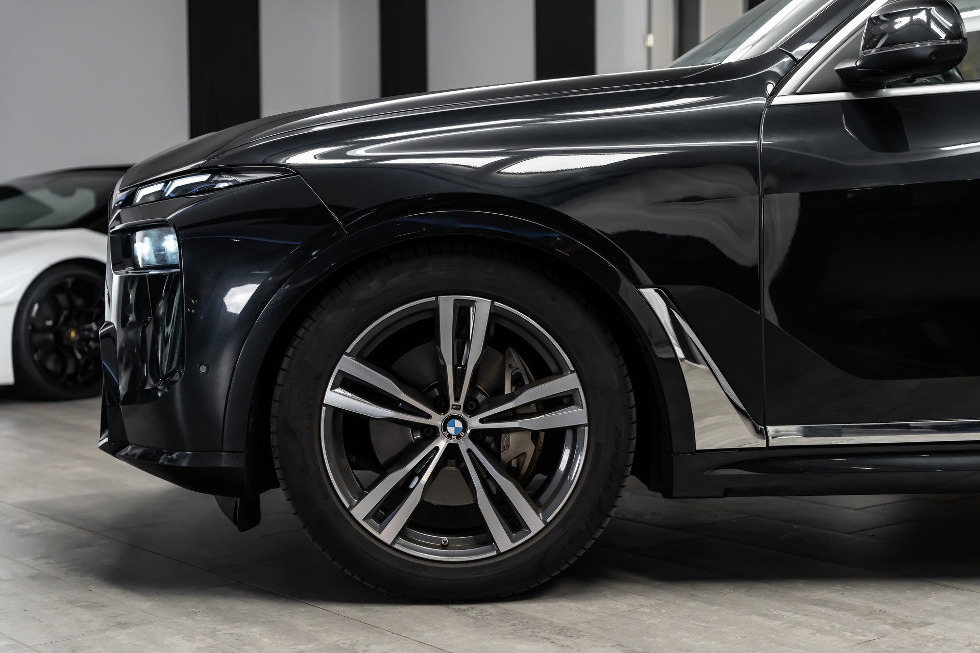 BMW X7 xDrive 48V 40i M Sport Steptronic *Facelift*Sky-Lounge*Head-Up*-image-3
