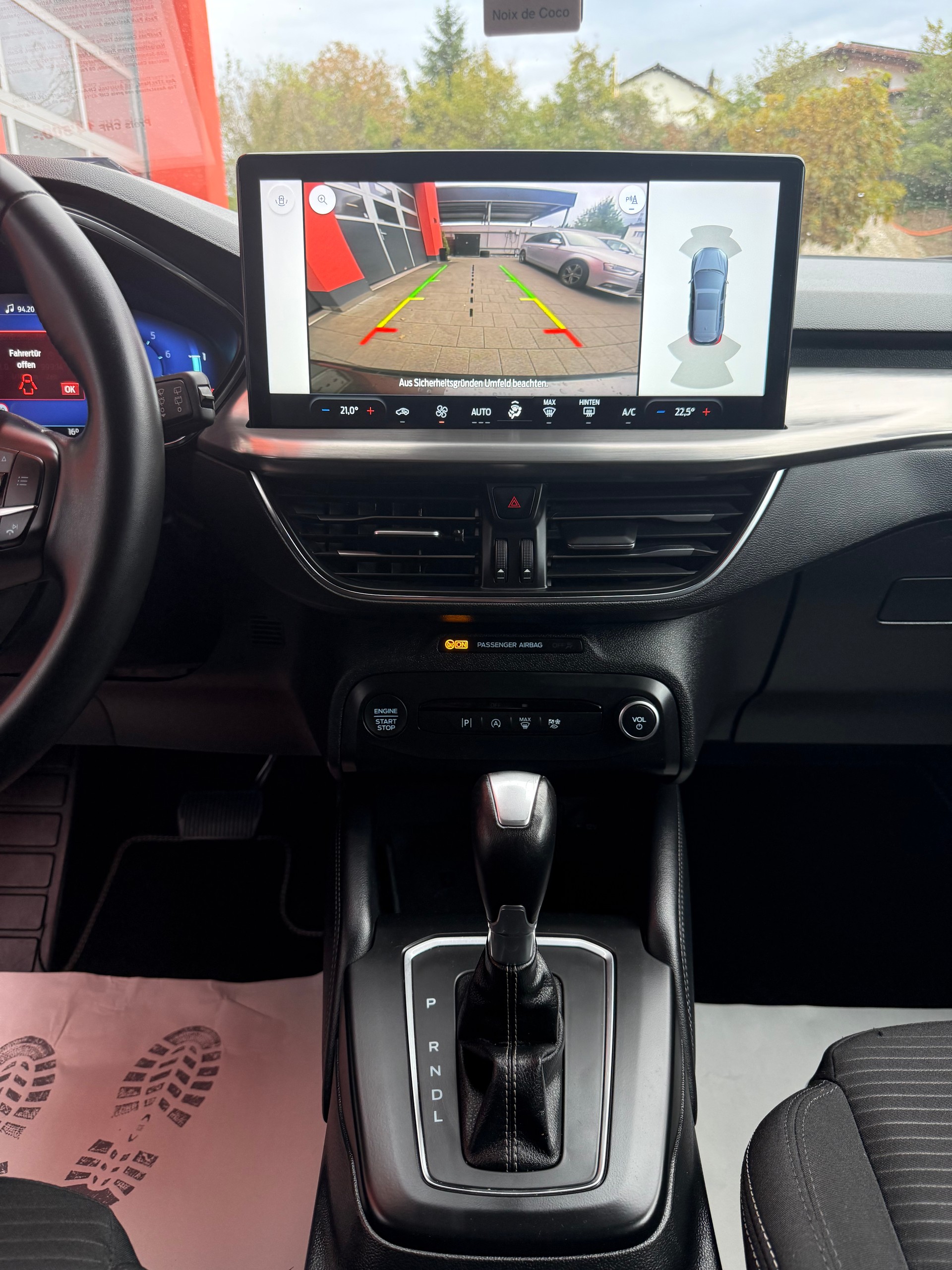 FORD Focus 1.0 MHEV Titanium X Automat-image-6