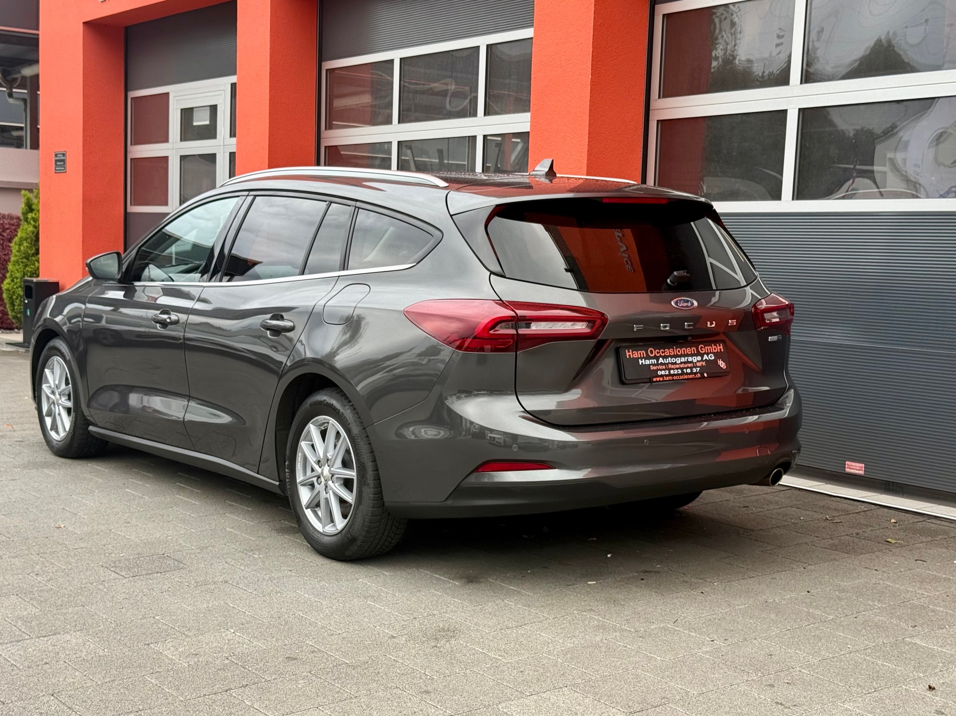 FORD Focus 1.0 MHEV Titanium X Automat-image-2