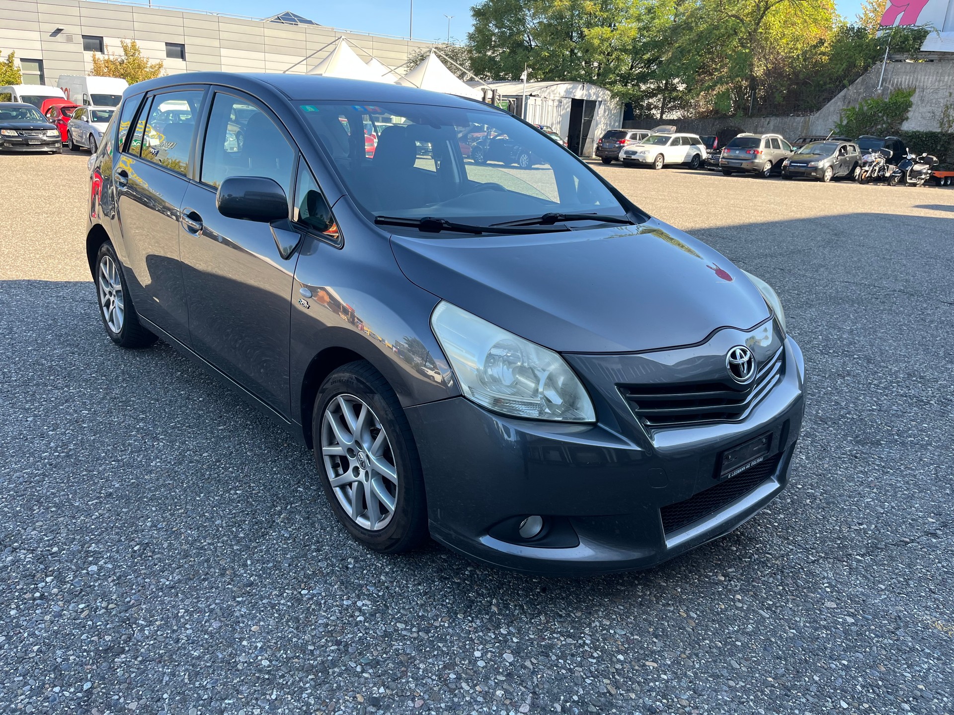 TOYOTA Verso 2.2 D-CAT Linea Sol Premium Automatic-image-1