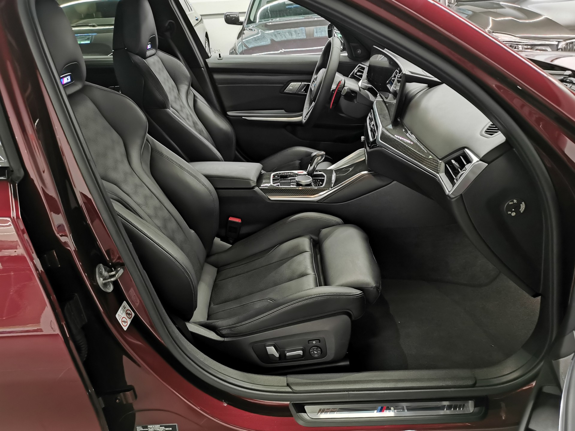 BMW M3 Touring xDrive Competition M Individual AVENTURINROT-image-15