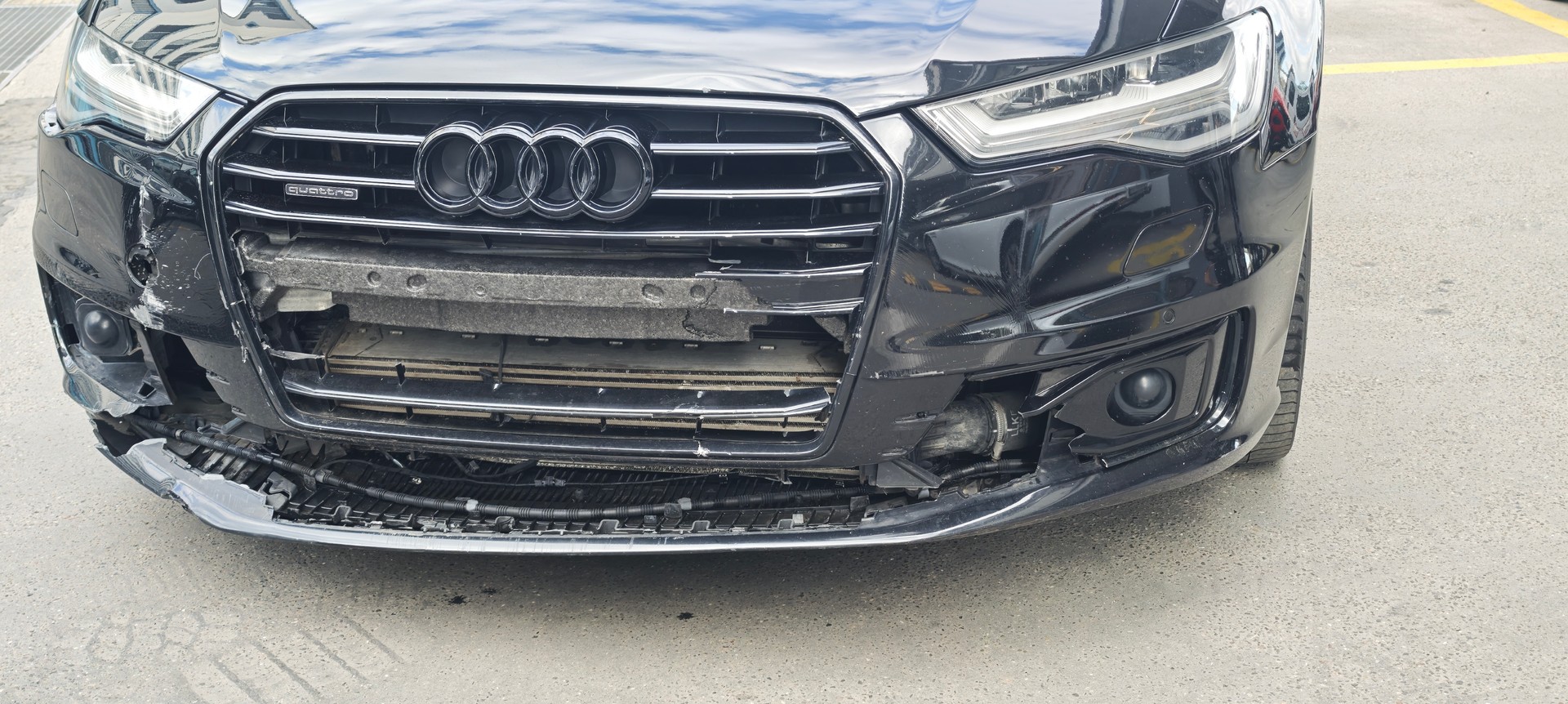 AUDI A6 Avant 3.0 TDI V6 quattro S-tronic-image-1