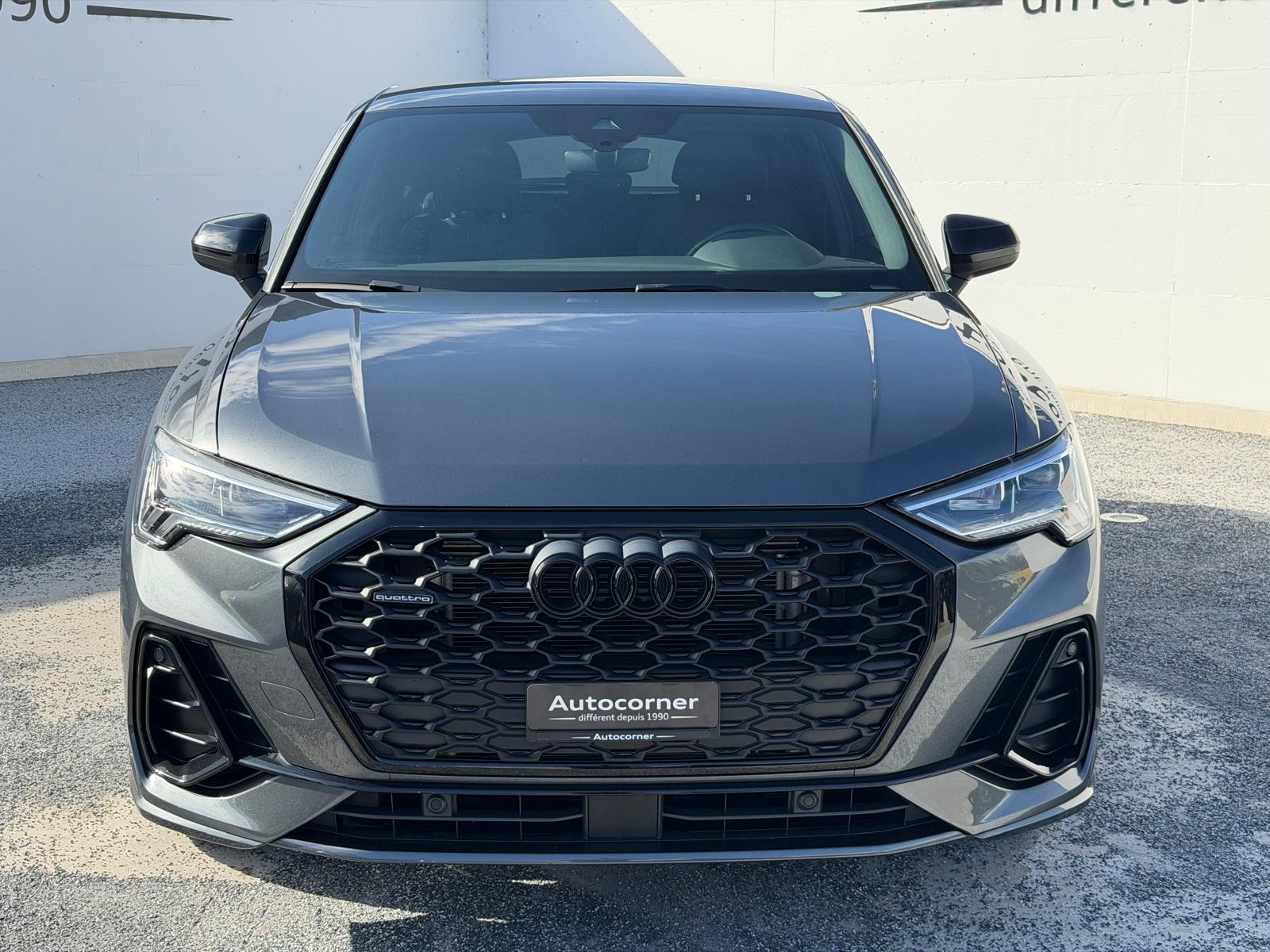 AUDI Q3 Sportback 40 TFSI S line quattro S-tronic-image-3