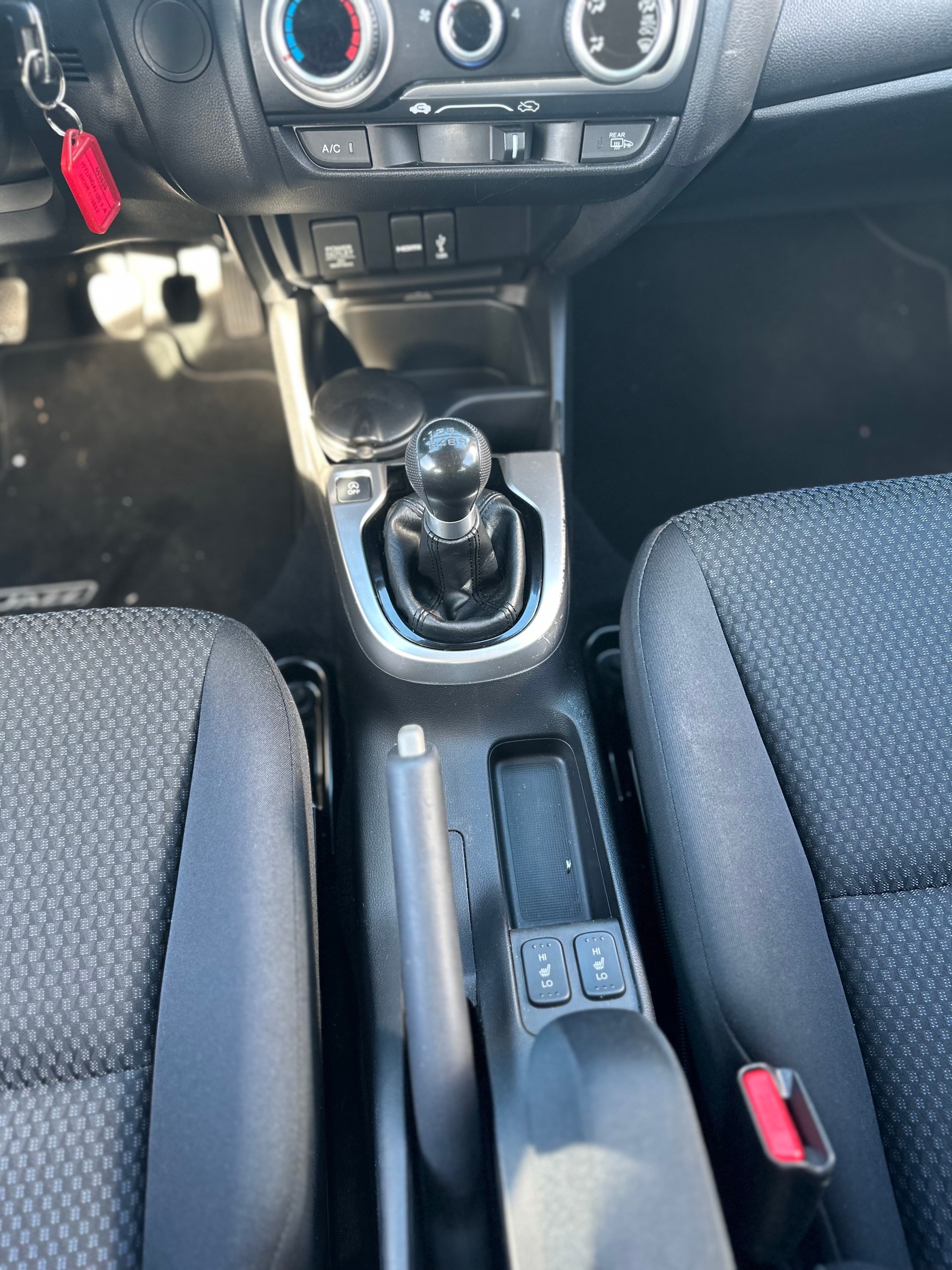 HONDA Jazz 1.3i-VTEC Elegance-image-9
