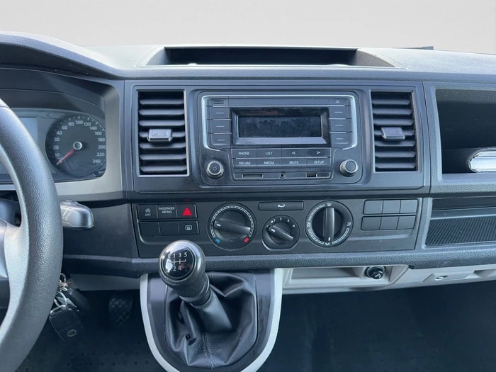 VW T6 2.0 TDI-image-11