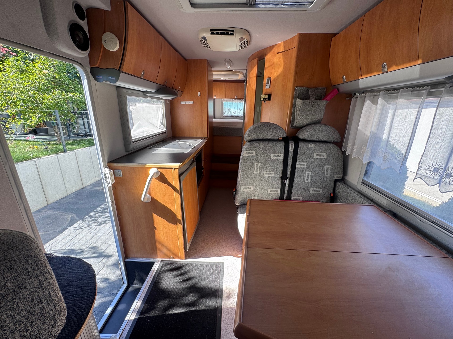 KNAUS Travel-Liner 708-image-3