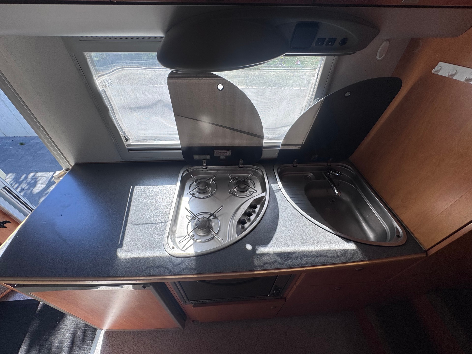 KNAUS Travel-Liner 708-image-4