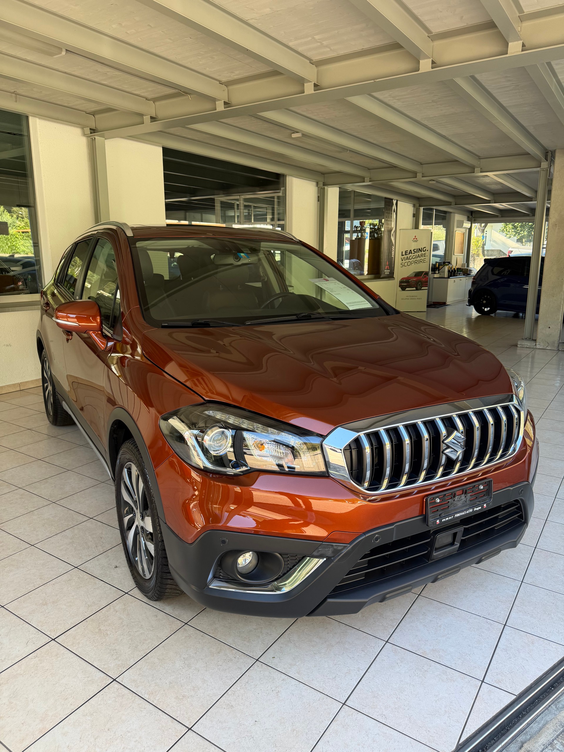 SUZUKI SX4 S-Cross 1.4 16V Generation Hybrid 4WD Automatic-image-5