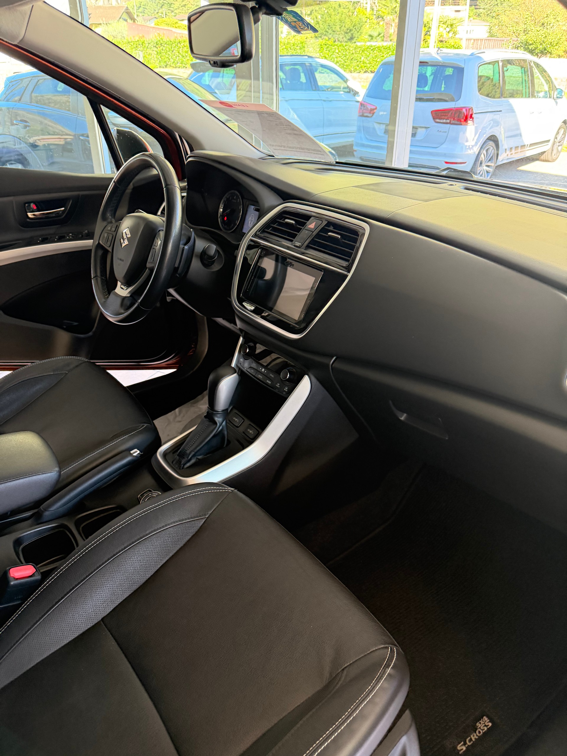SUZUKI SX4 S-Cross 1.4 16V Generation Hybrid 4WD Automatic-image-8